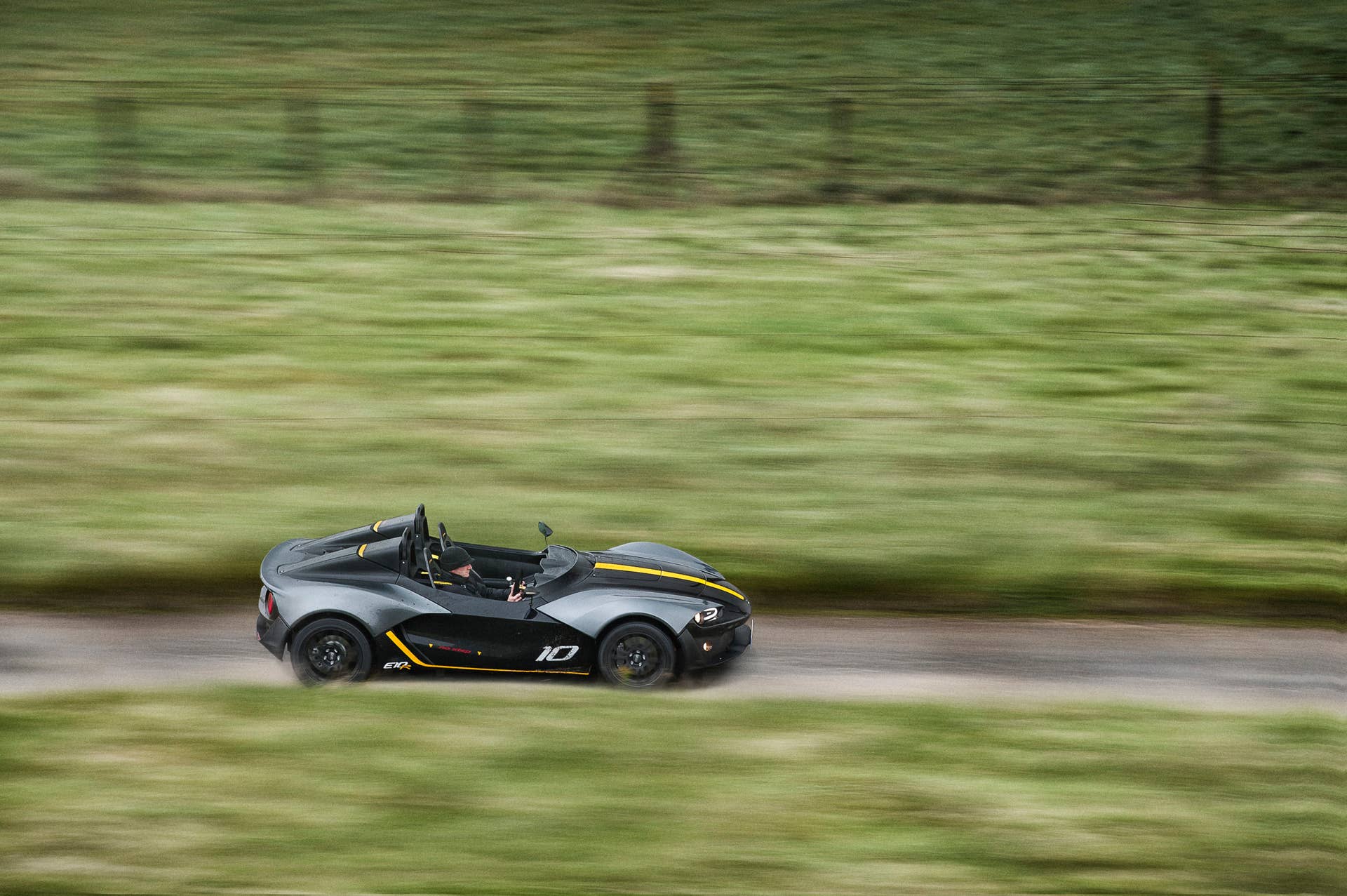 Zenos E10 R road