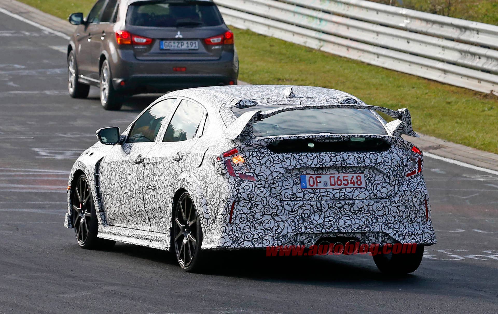 2017 Honda Civic Type R rear 3/4