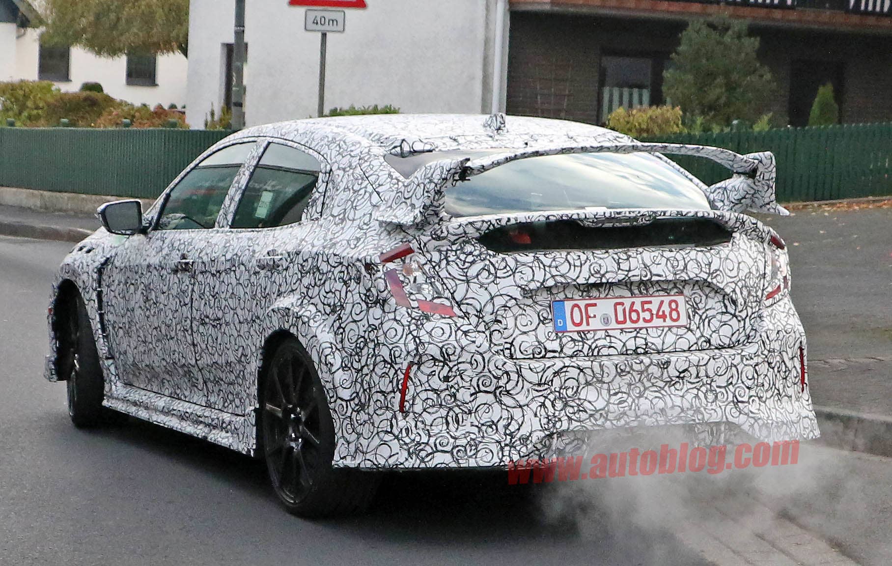 2017 Honda Civic Type R prototype rear 3/4