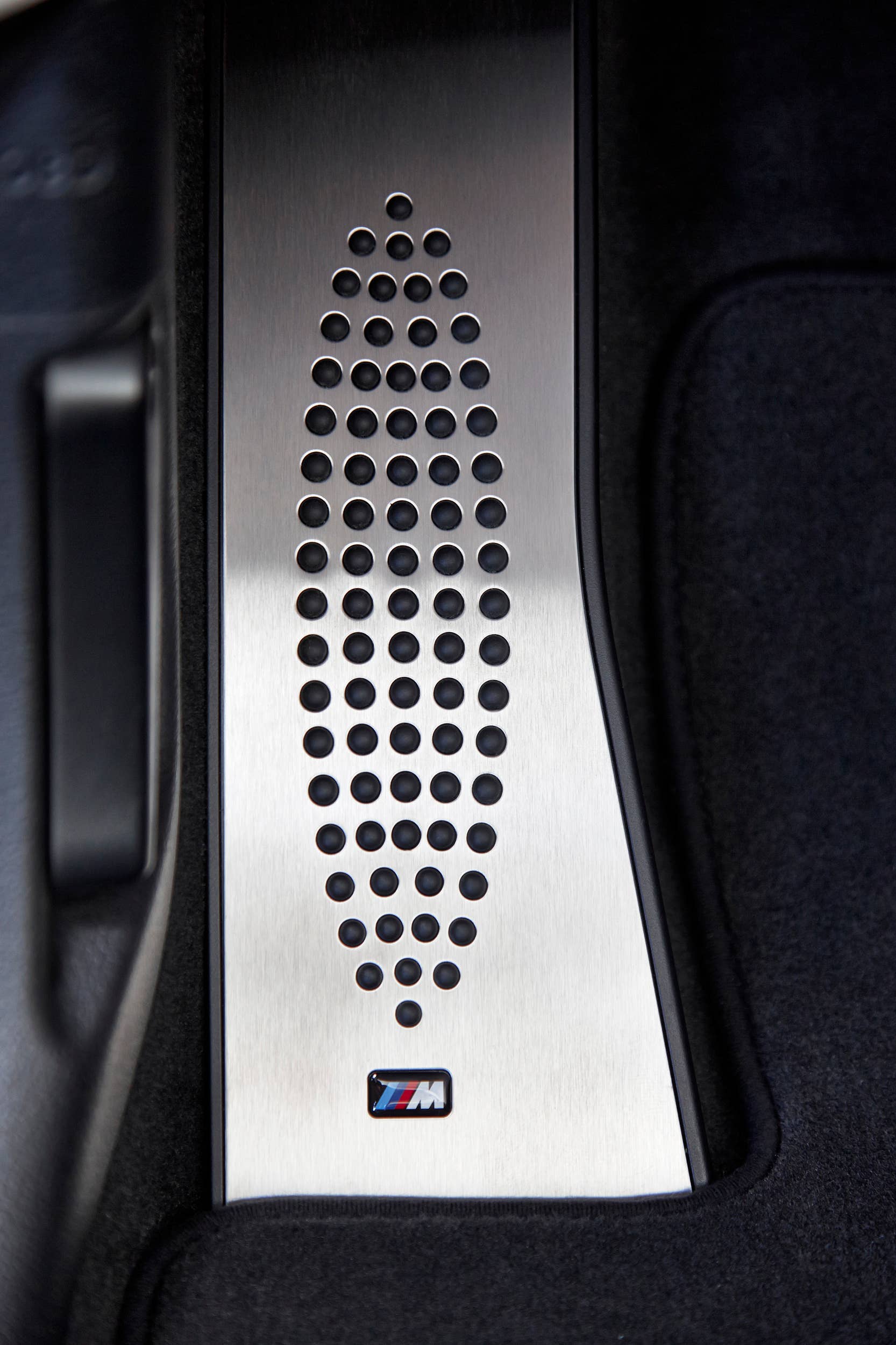 BMW X4 M40i pedal