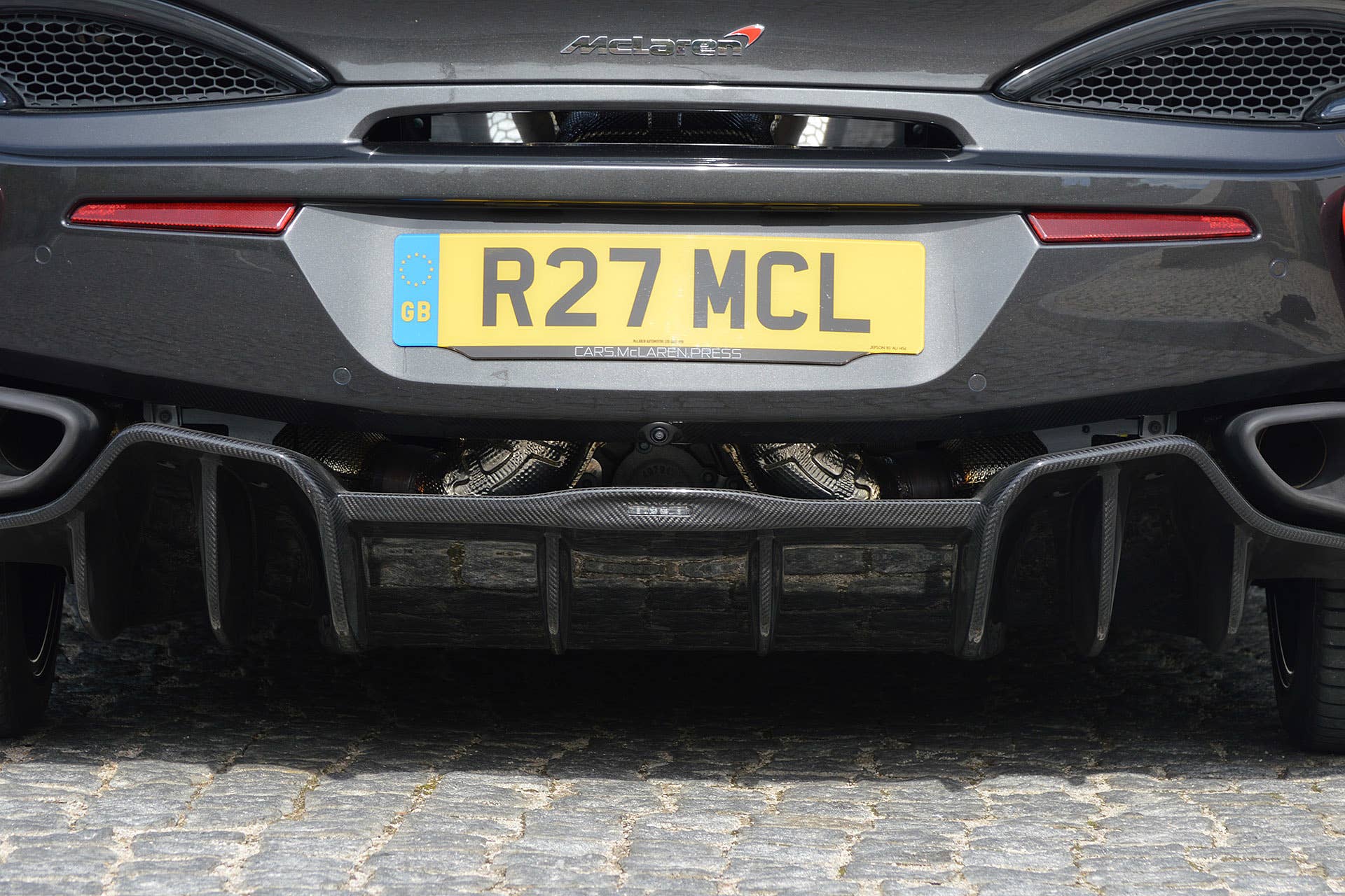 2016 McLaren 570S rear diffuser