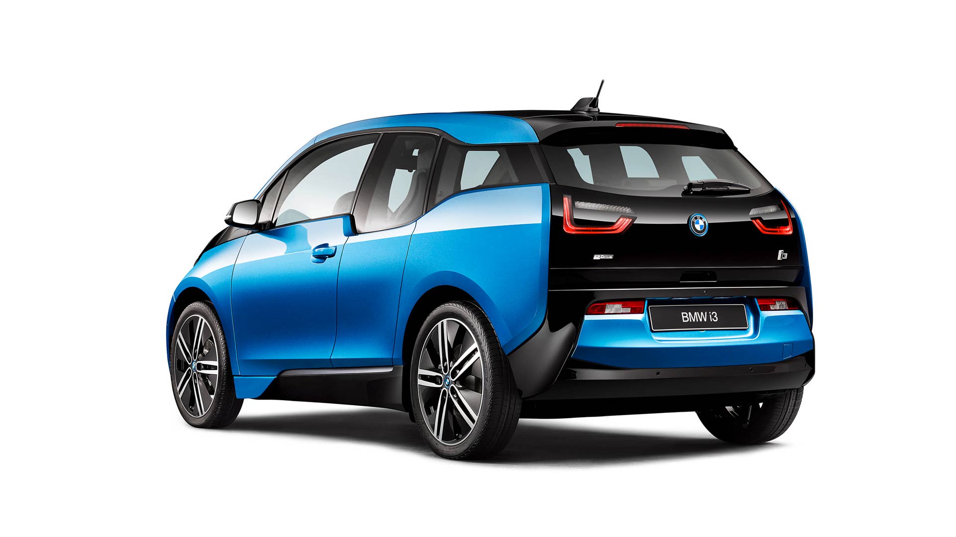 2017 BMW i3 rear 3/4 view