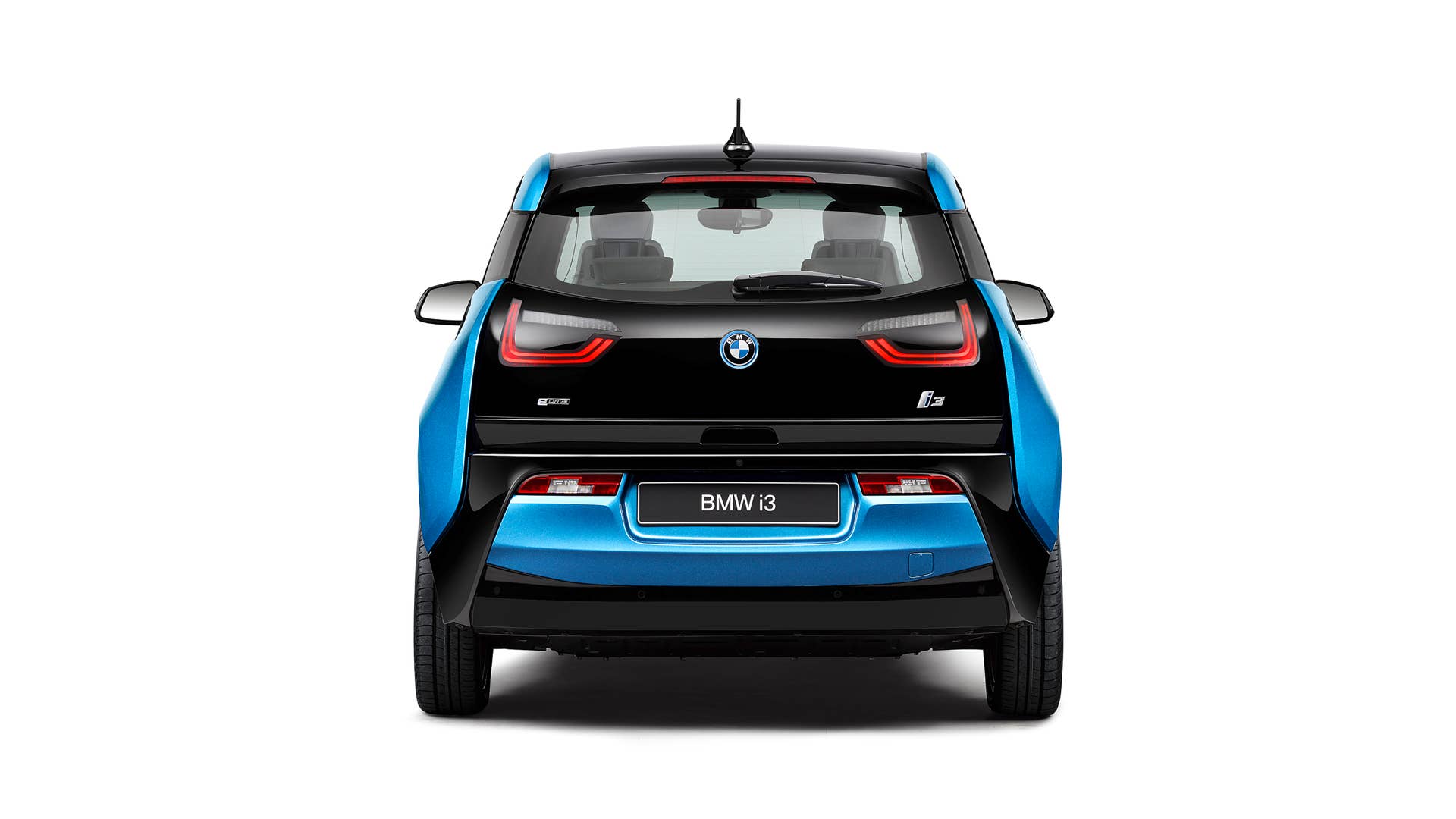 2017 BMW i3 rear view