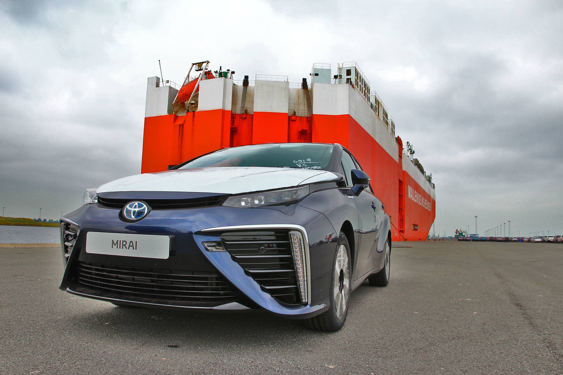 toyota mirai detail