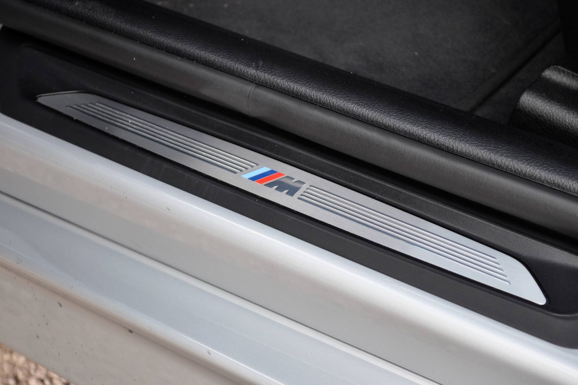 2016 BMW 3 Series sill plate