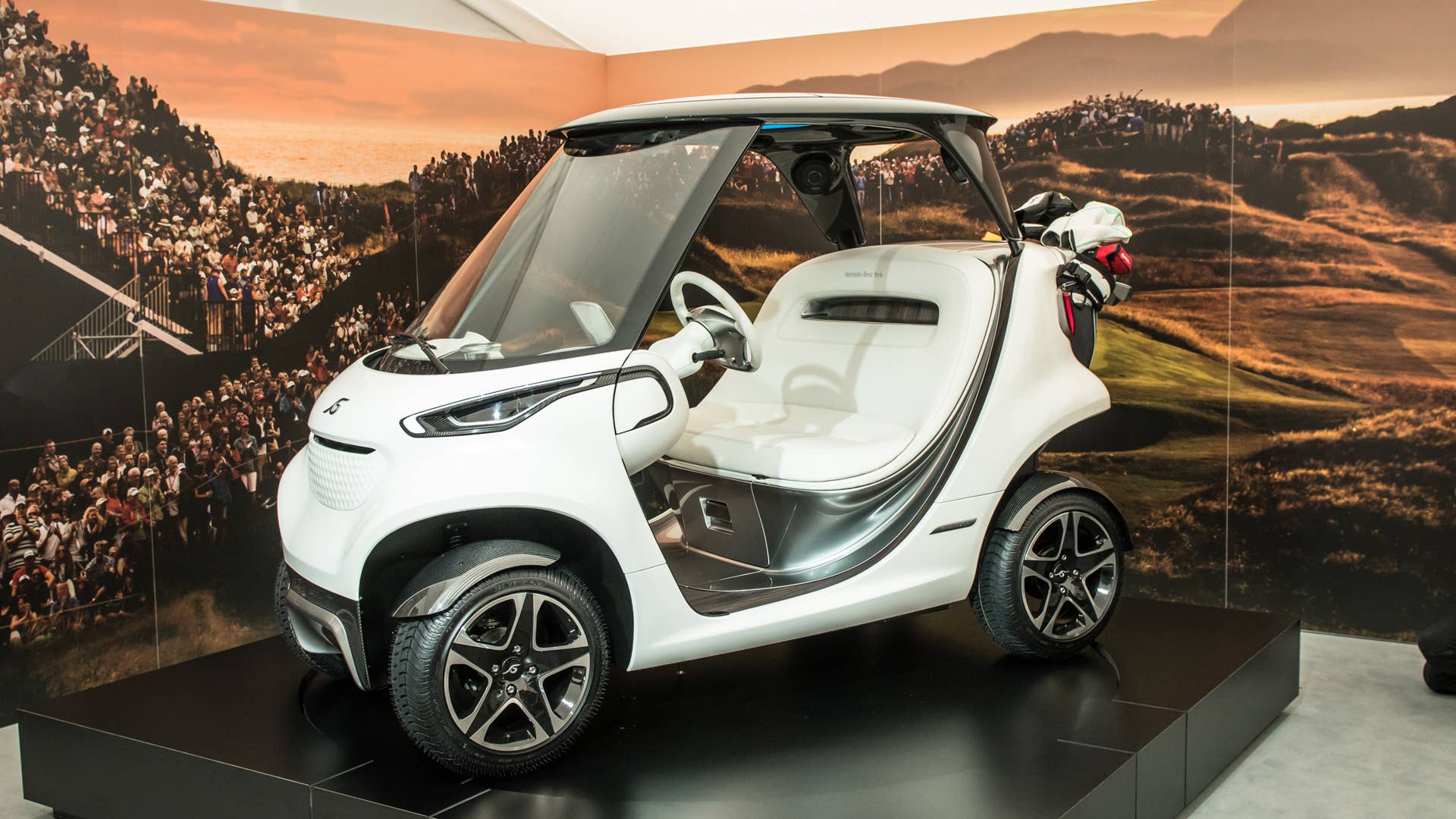 Mercedes-Benz Garia Golf Cart Side Exterior