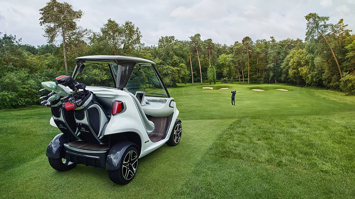 Mercedes-Benz Garia Golf Cart Exterior Rear