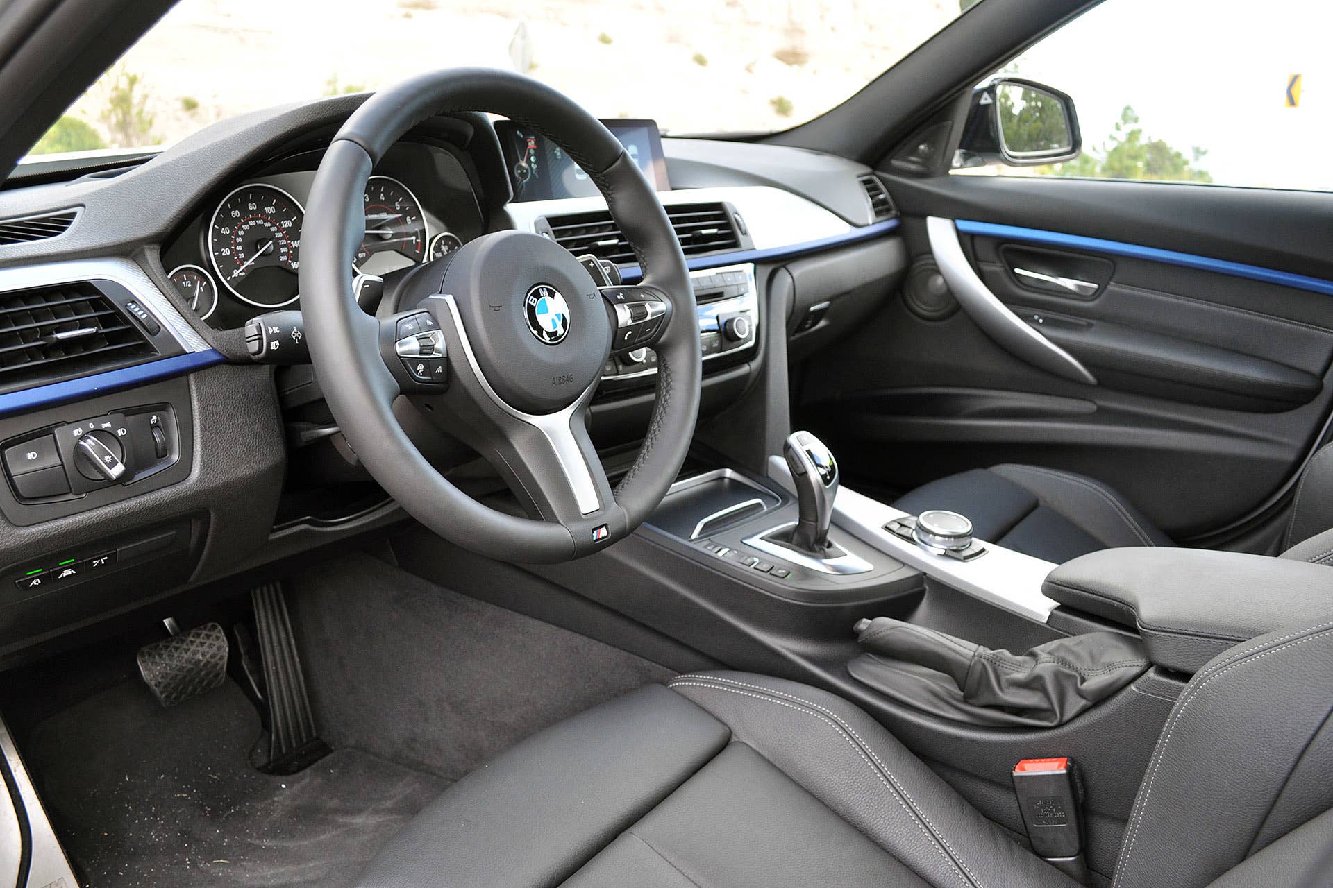 2016 BMW 3 Series interior