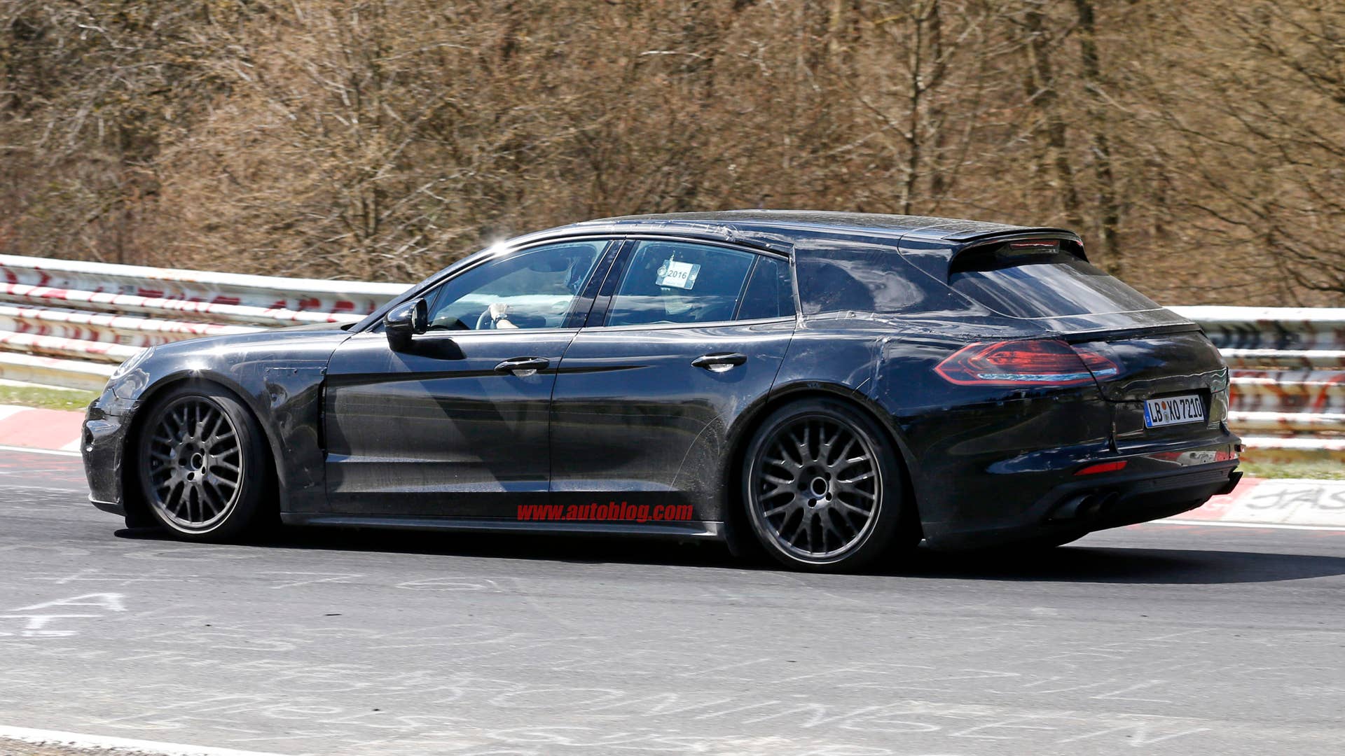 2017 porsche panamera wagon spy photo nurburgring