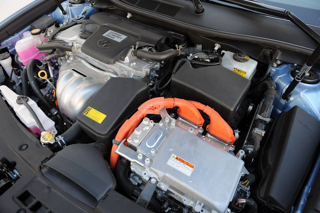 2013 Toyota Camry Hybrid engine