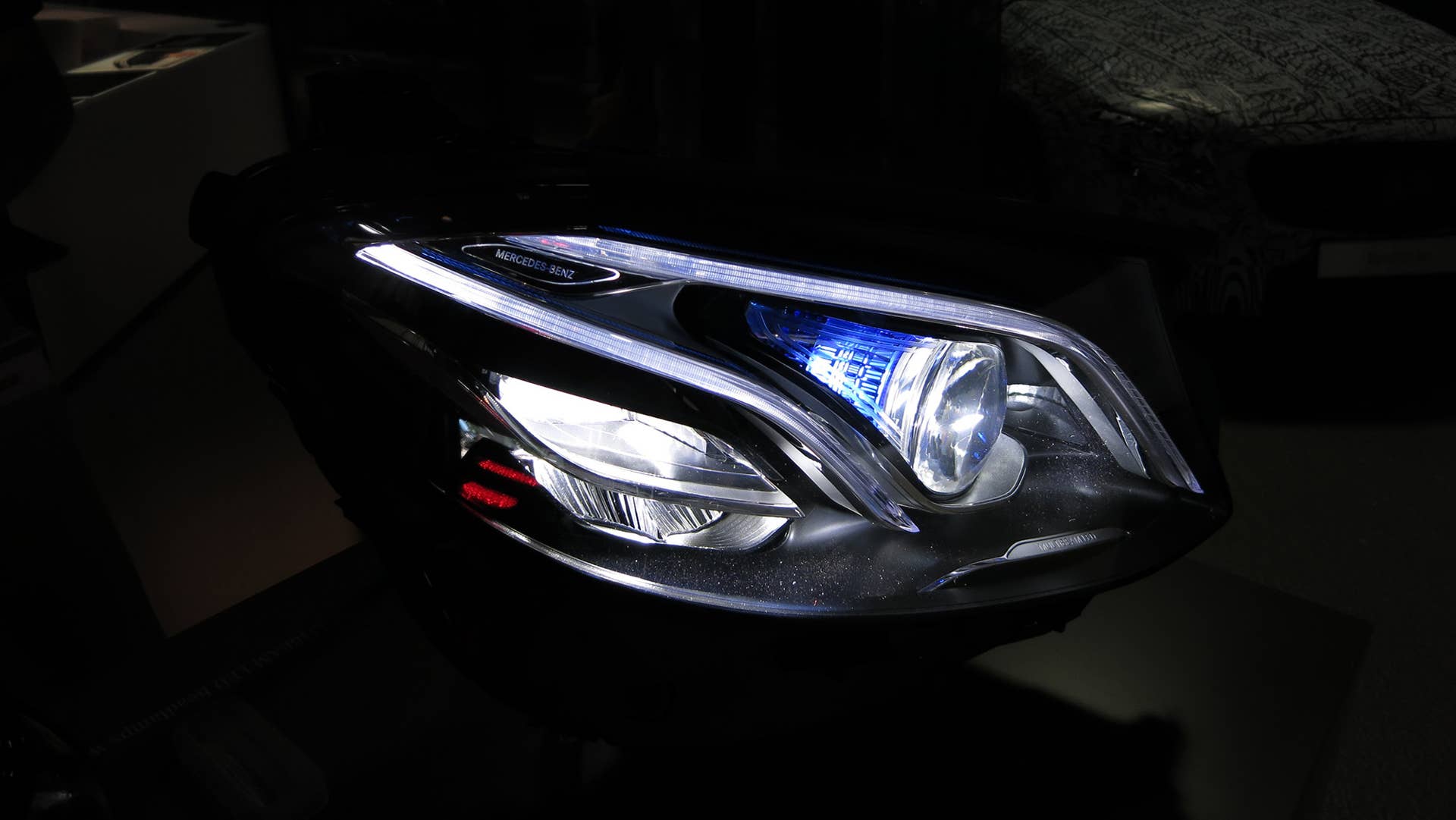 2017 Mercedes-Benz E-Class LED headlights