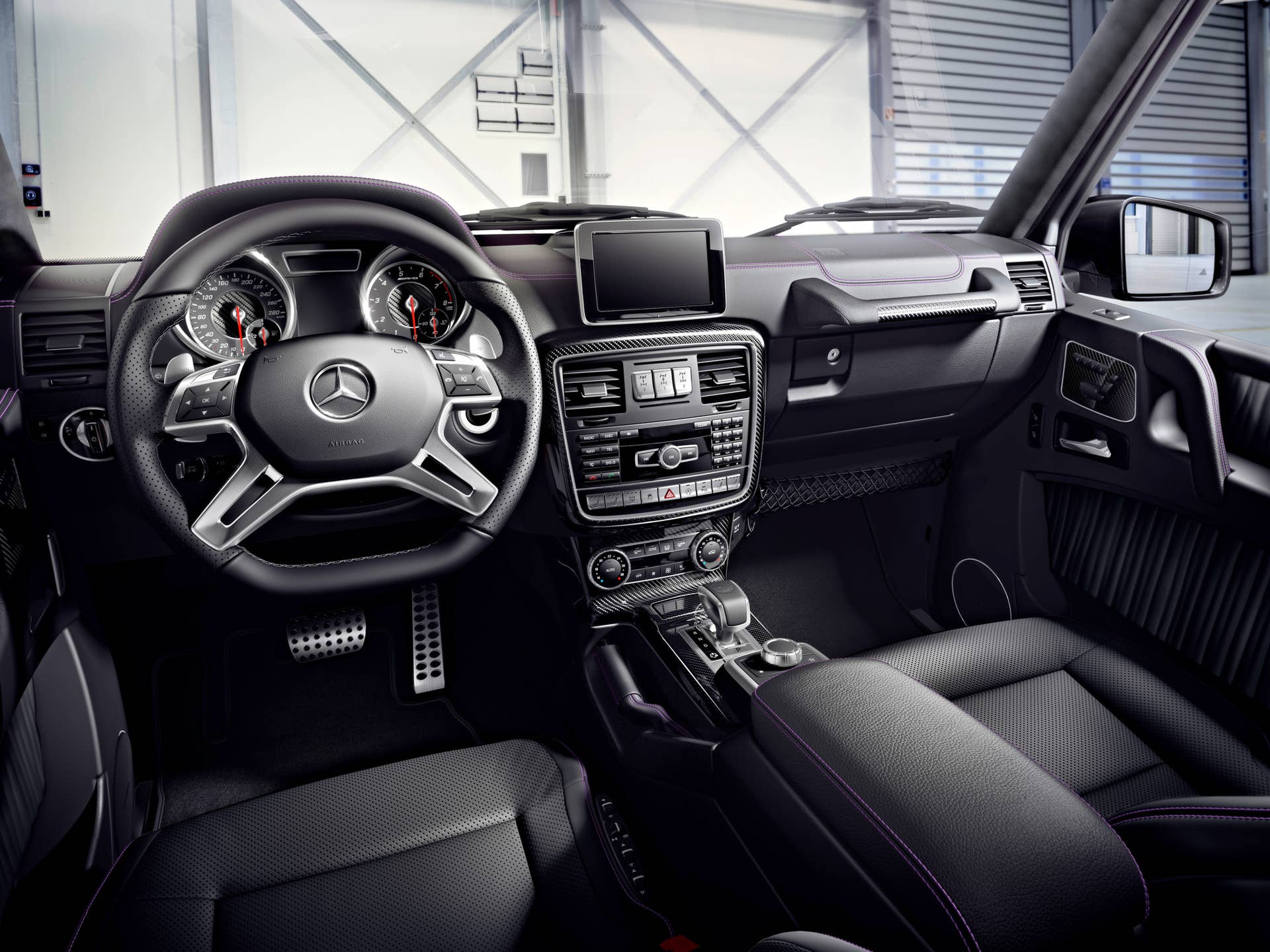 Mercedes-AMG G63 interior black purple