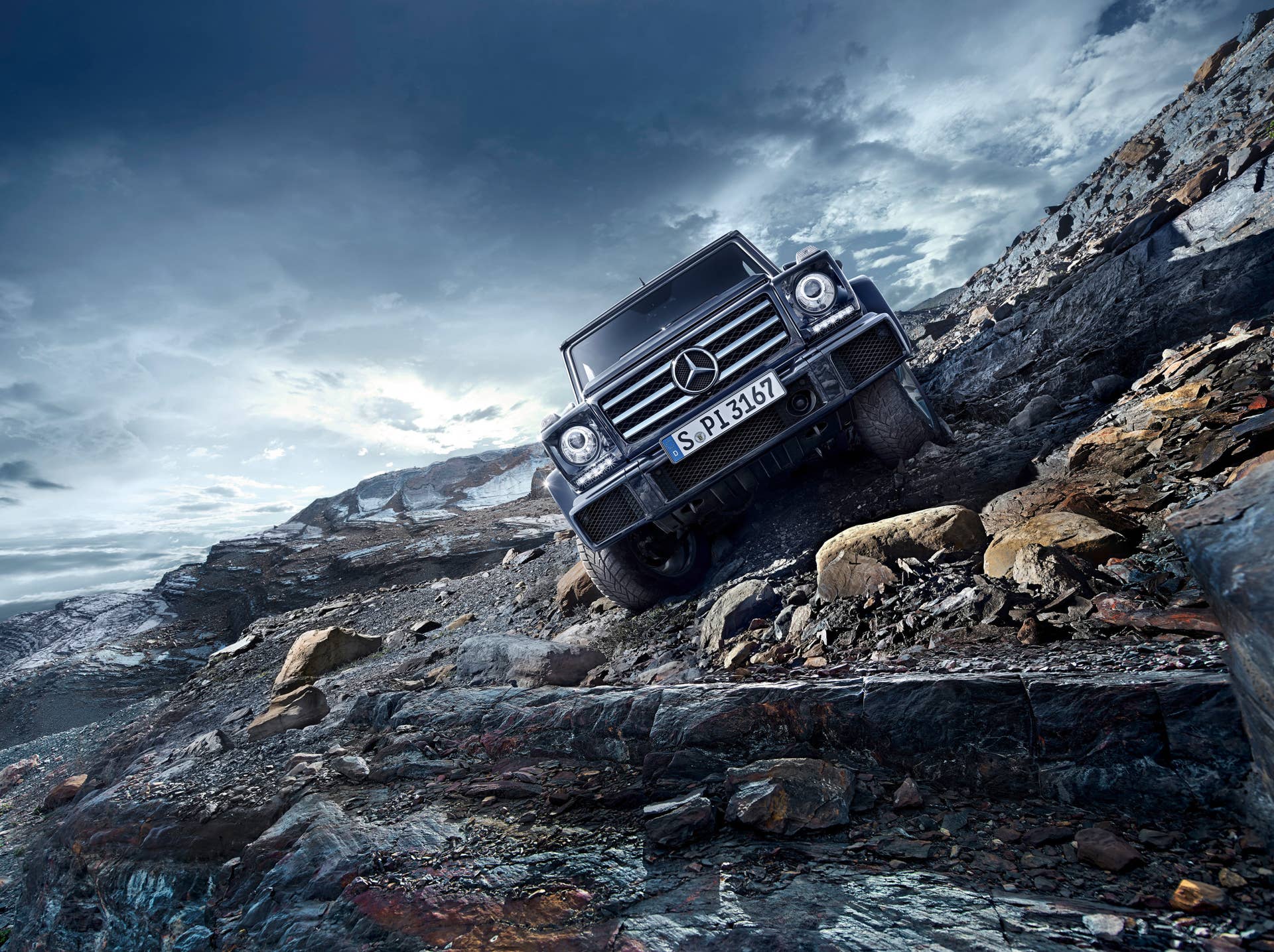 Mercedes G500 front