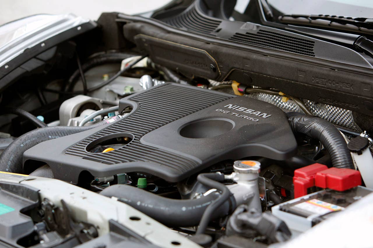 2011 Nissan Juke engine