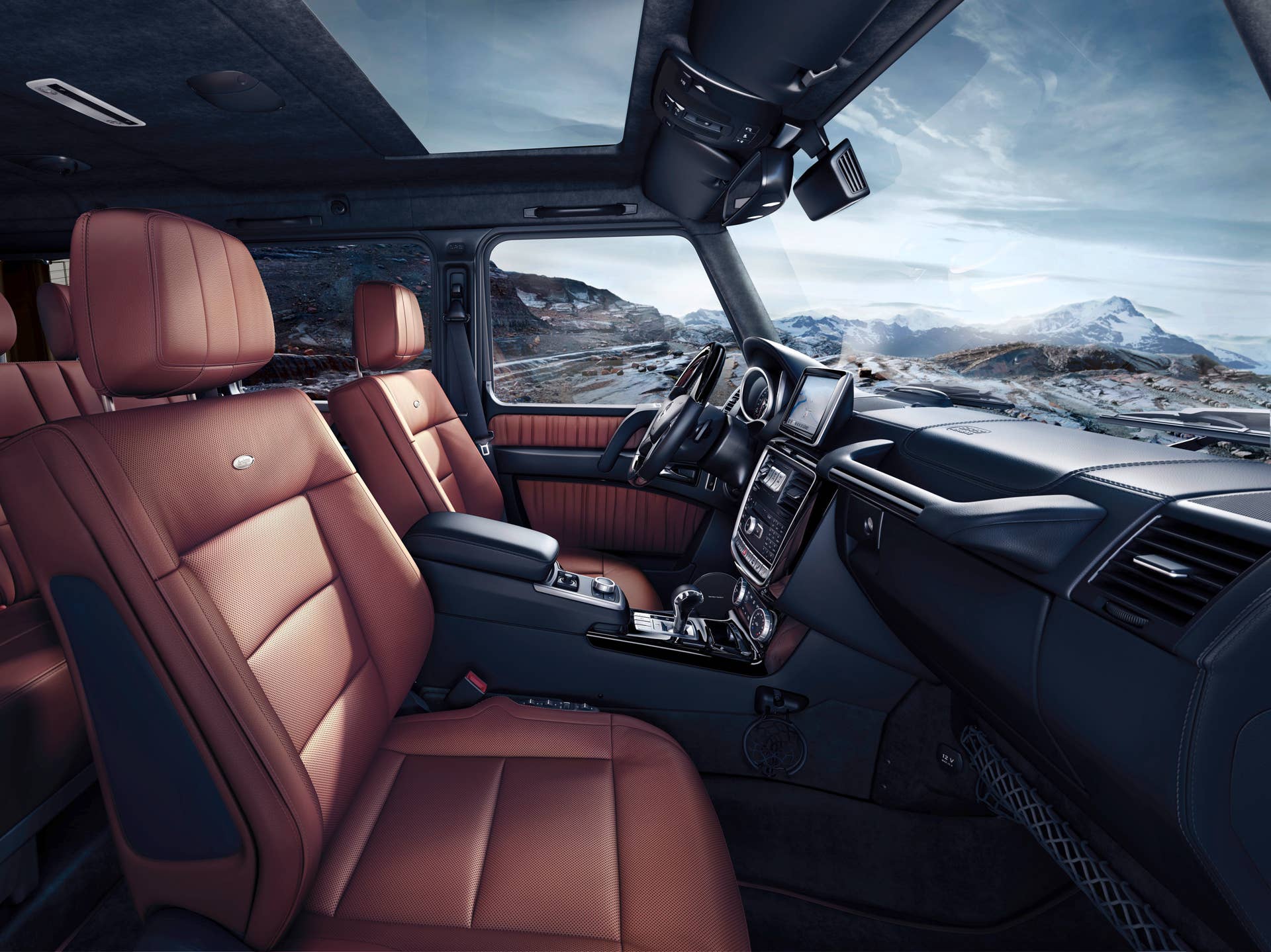 Mercedes G500 interior