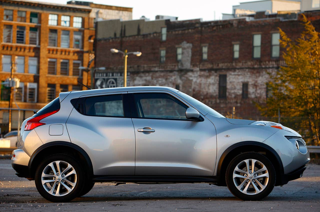 2011 Nissan Juke side view