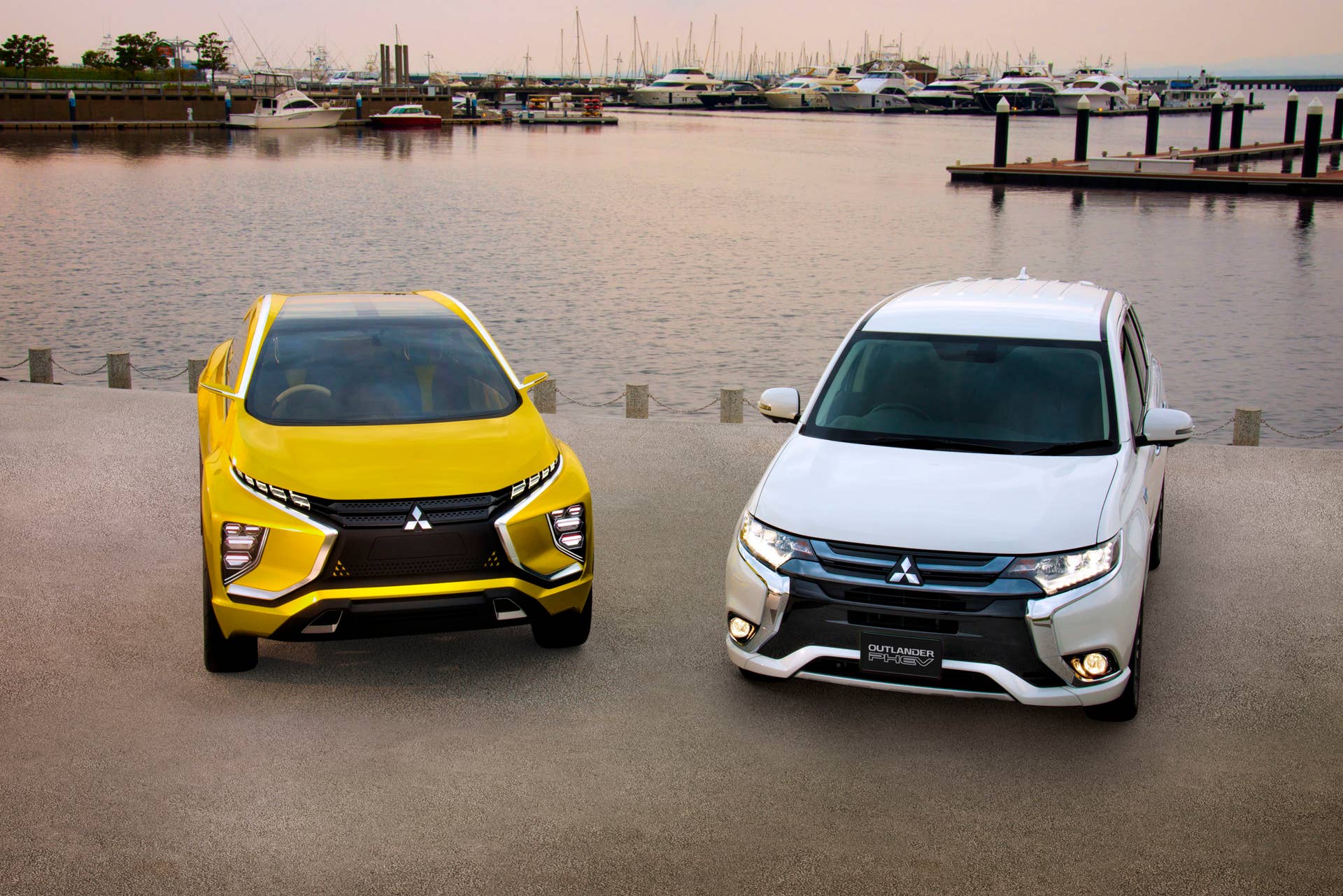 yellow mitsubishi ex concept with outlander