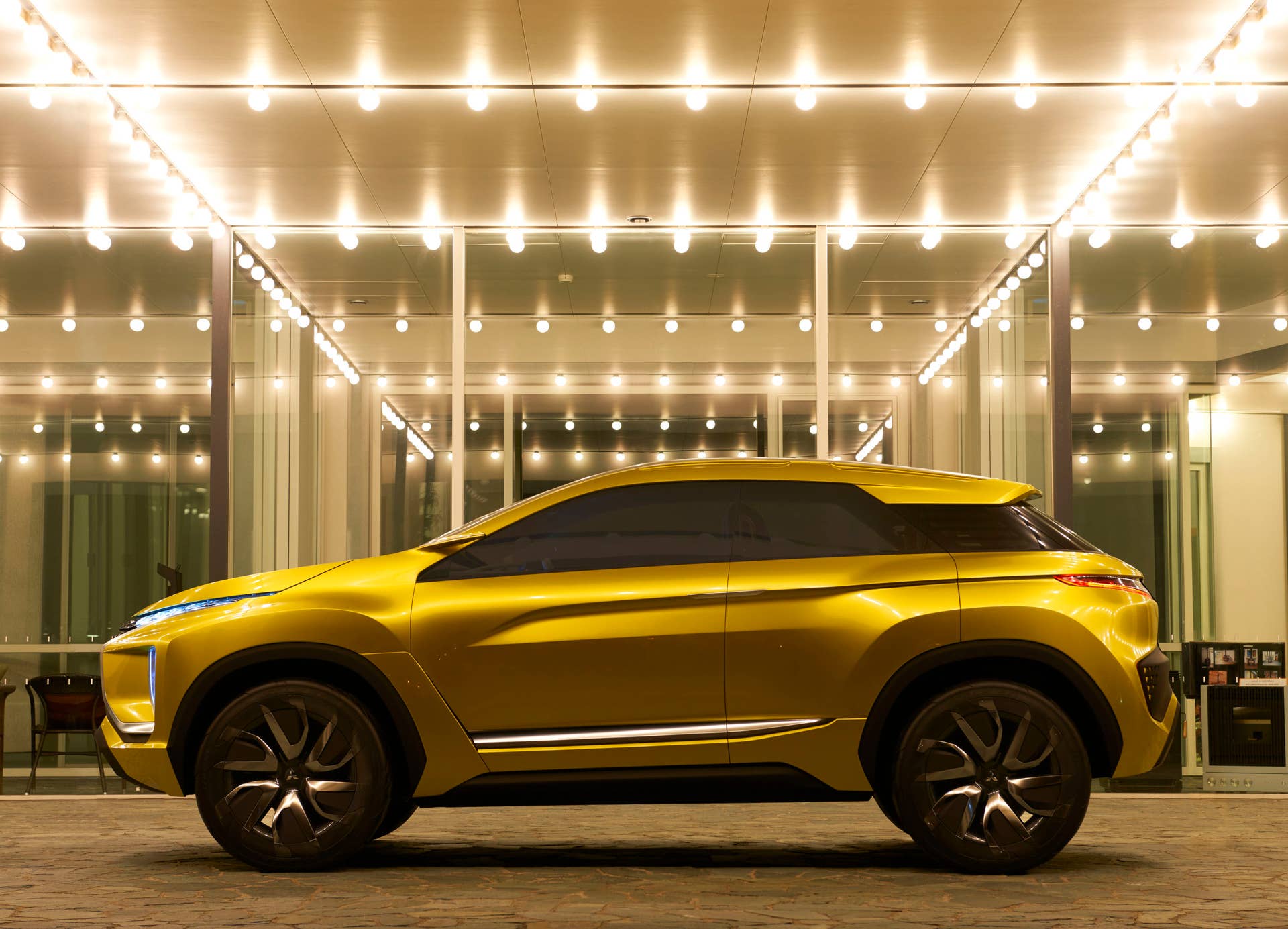 yellow mitsubishi ex concept profile lights