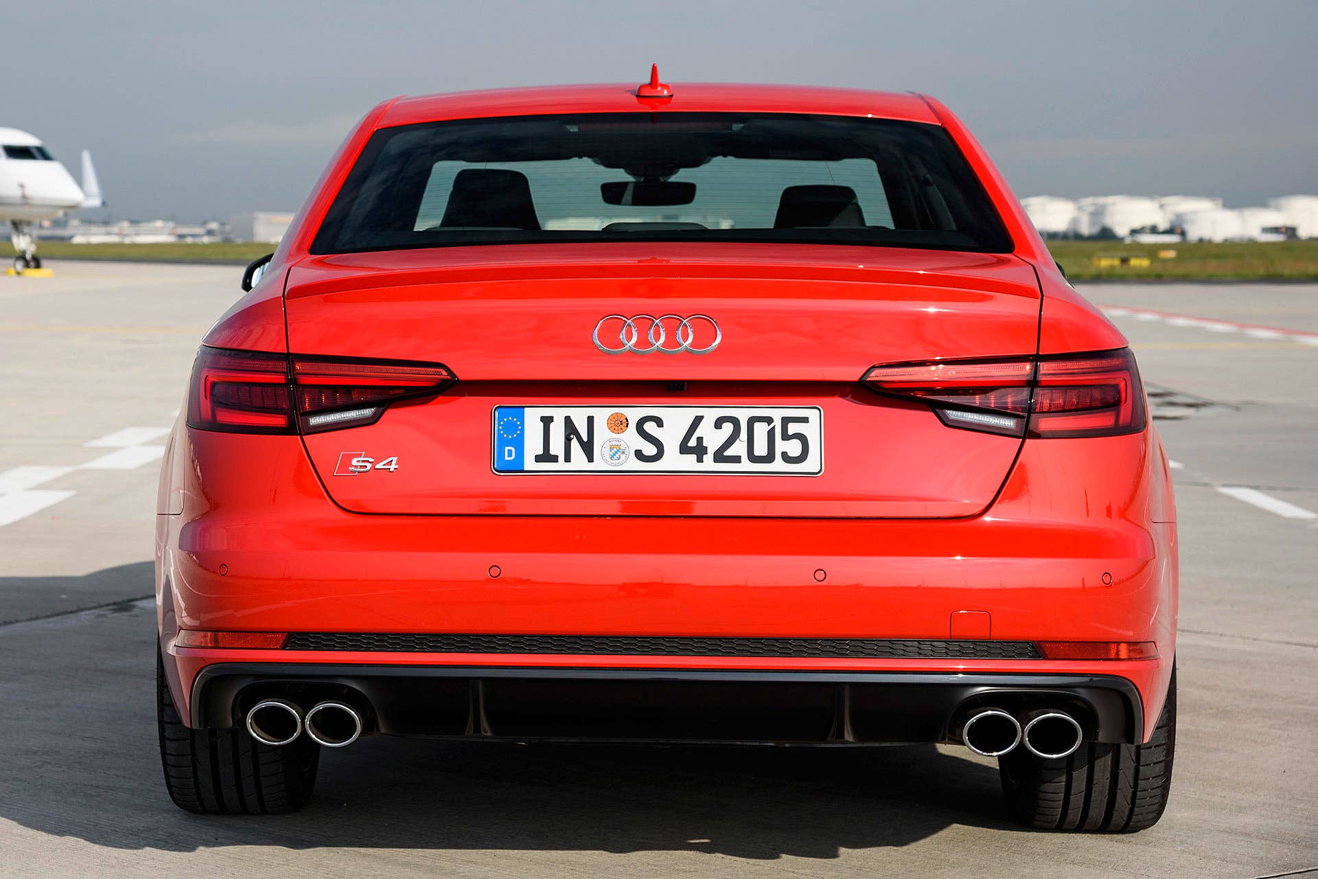 2017 Audi S4 rear view