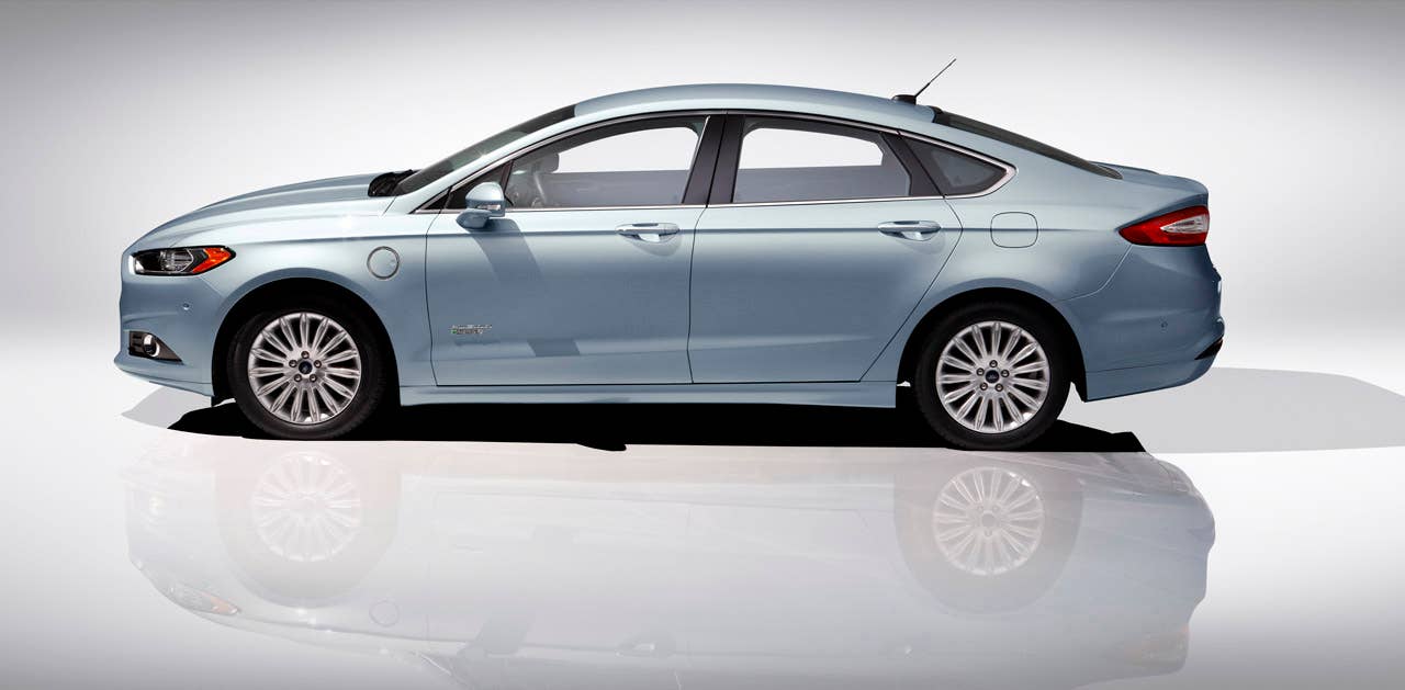 2013 Ford Fusion Energi: The all-new Fusion Energi plug-in hybrid will deliver more than 100 MPGe, a miles-per-gallon equivalency metric.