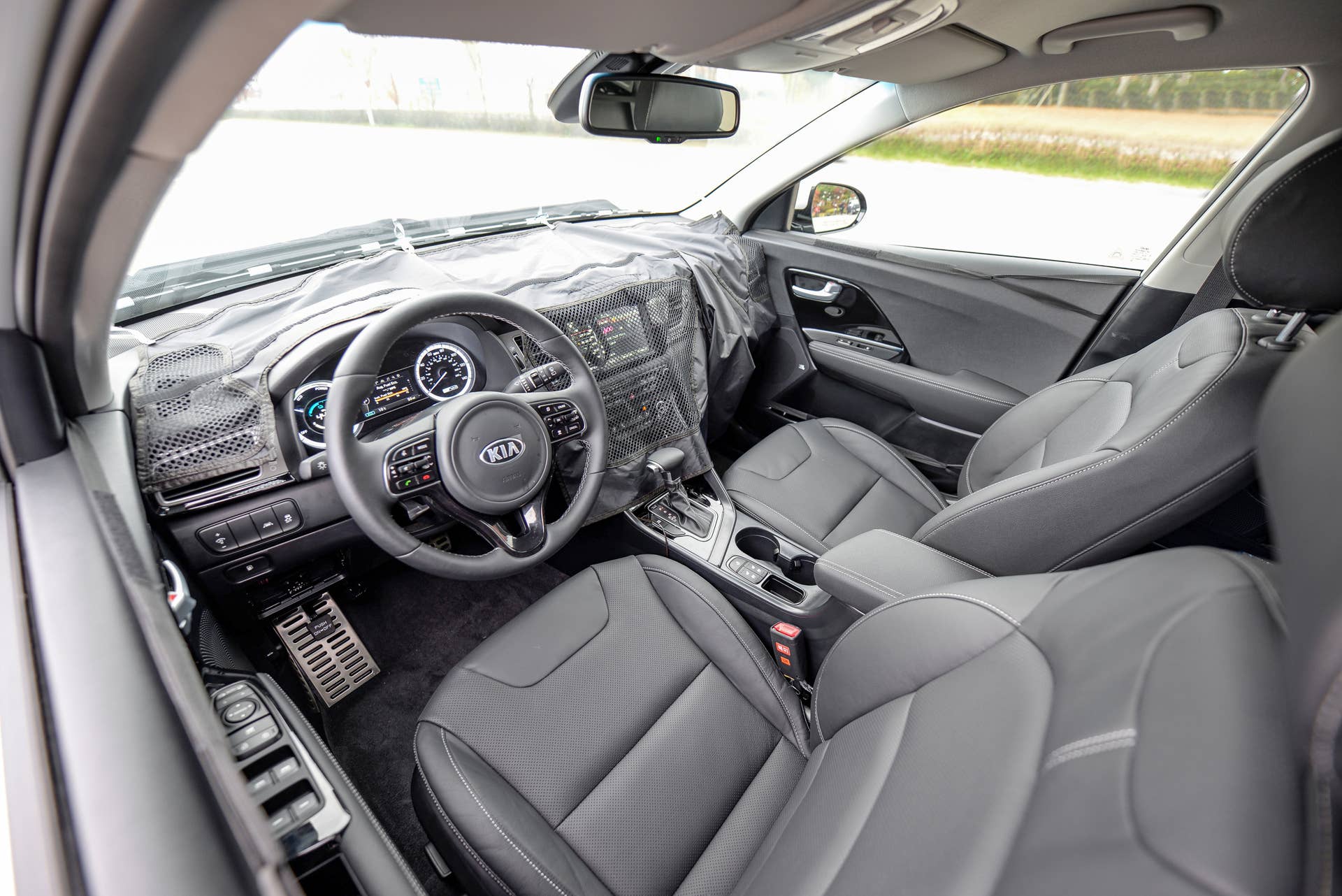 kia optima phev interior