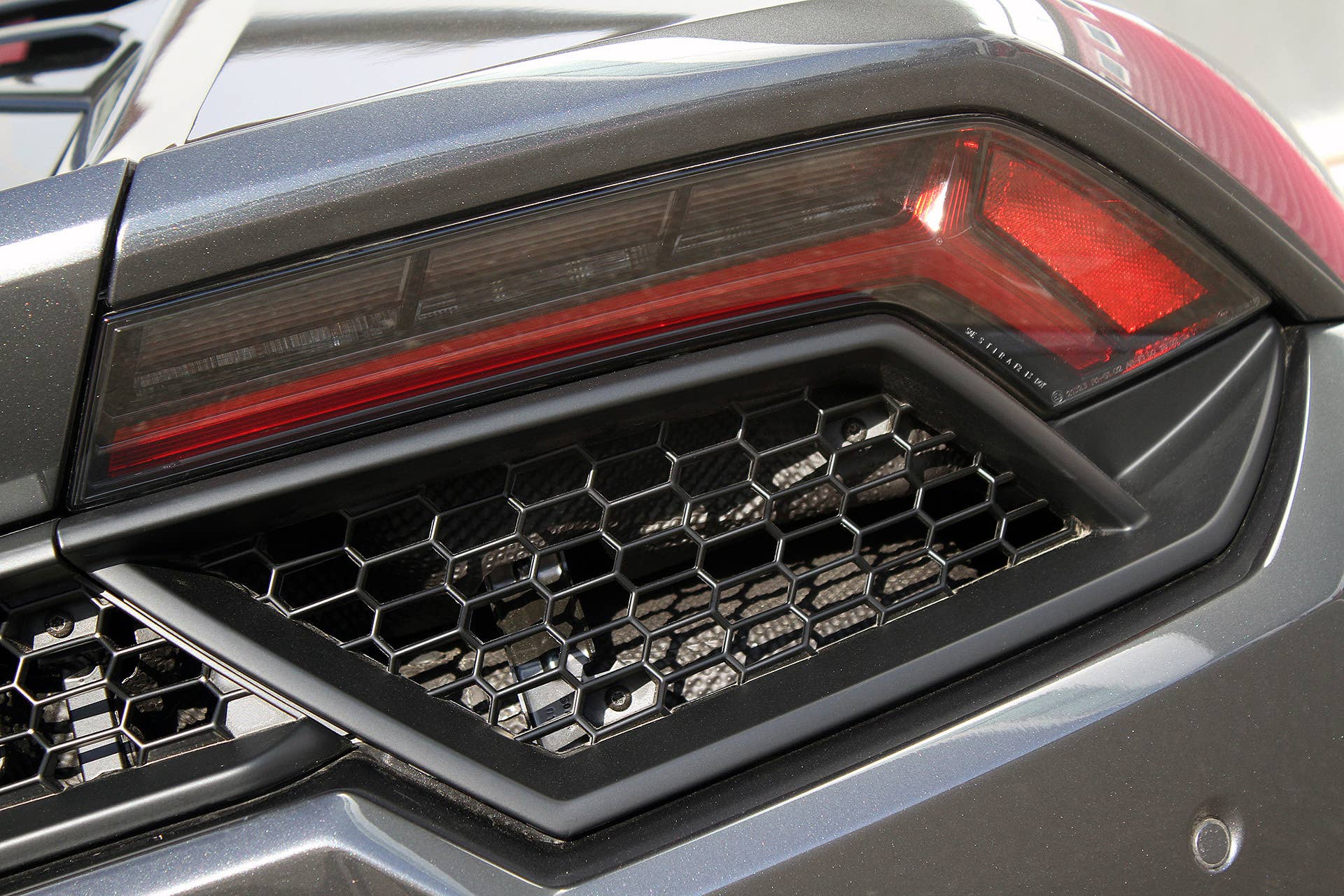 2016 Lamborghini Huracan LP 580-2 taillight