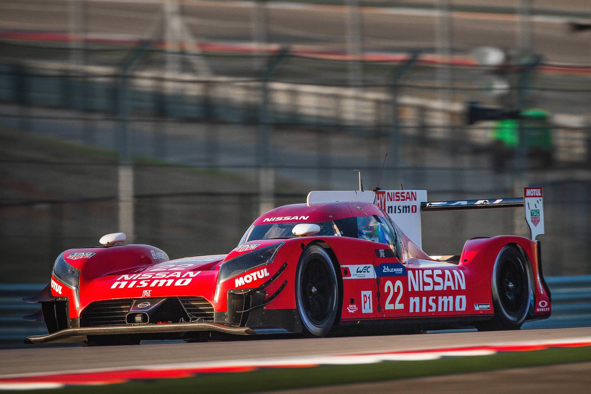 Nissan GT-R LM Nismo LMP1 front 3/4