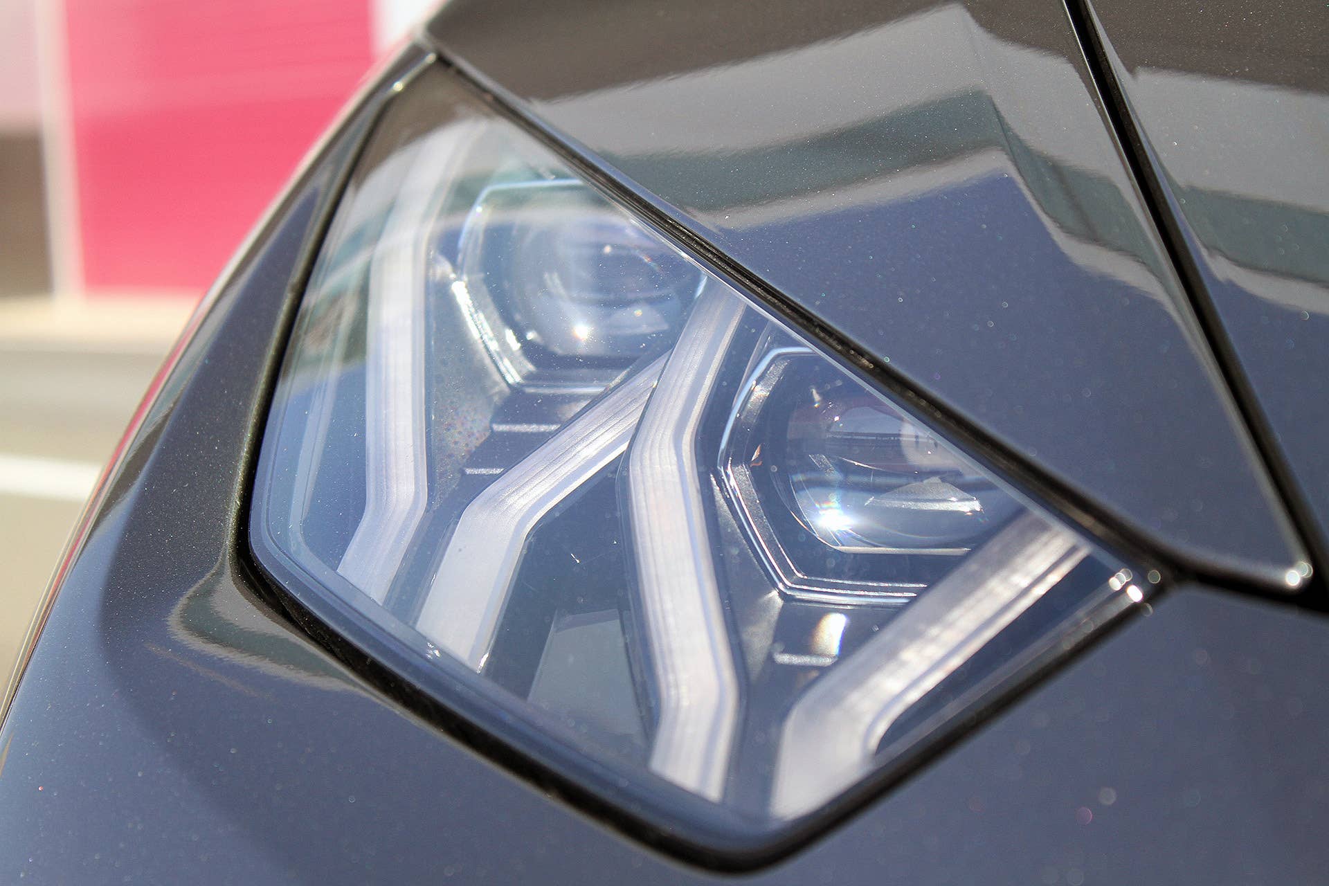 2016 Lamborghini Huracan LP 580-2 headlight