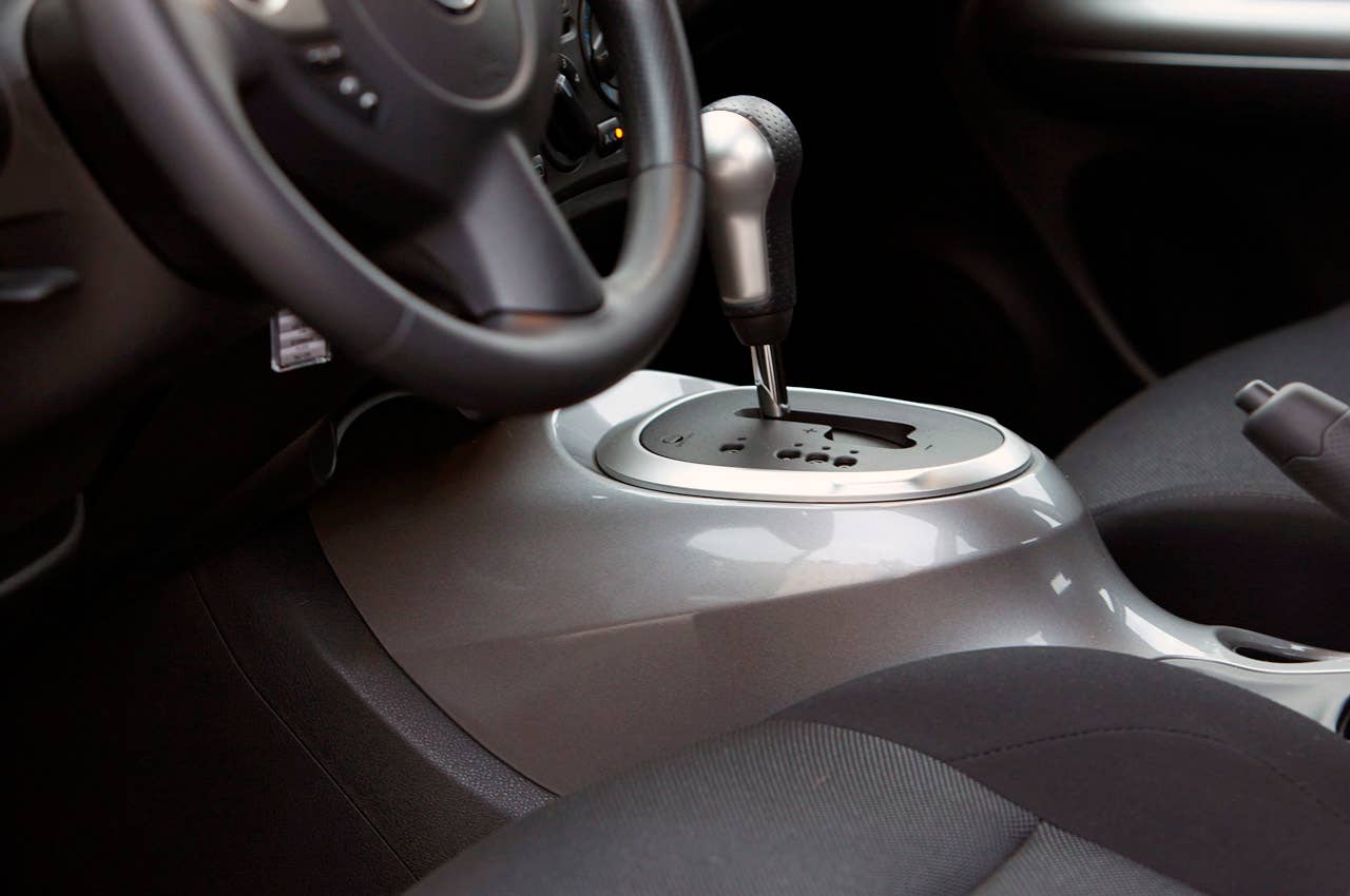 2011 Nissan Juke shifter