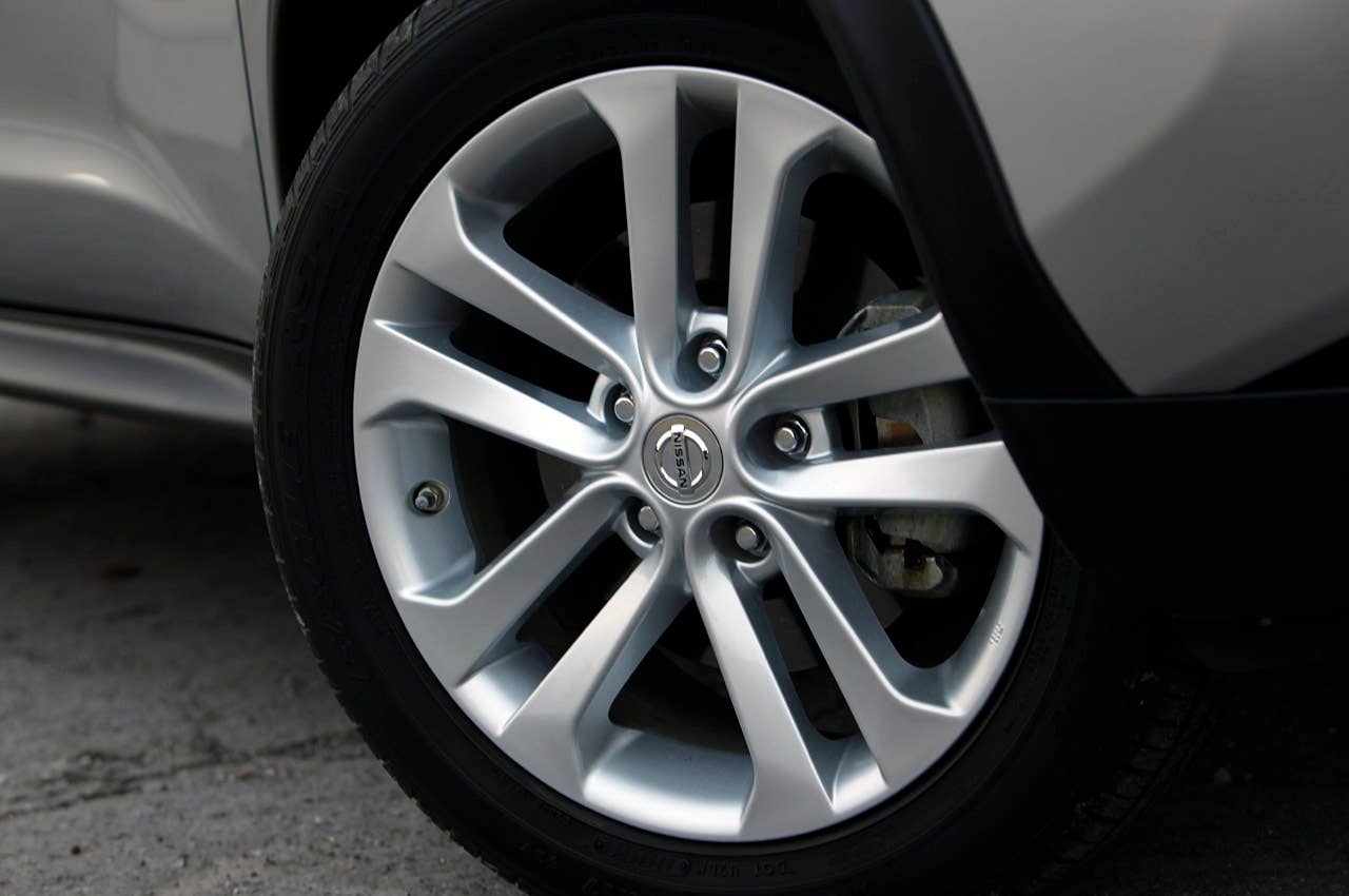 2011 Nissan Juke wheel