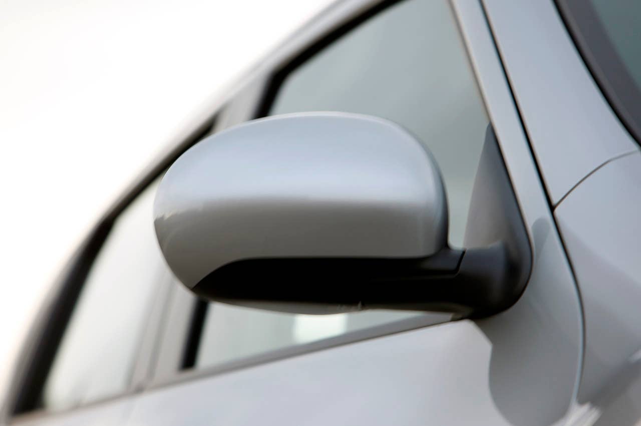2011 Nissan Juke side mirror