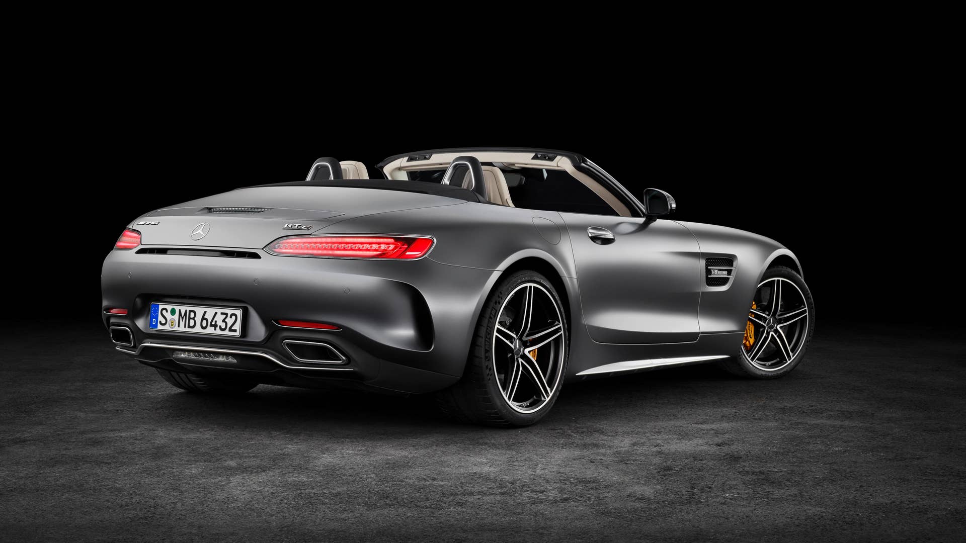2017 Mercedes-AMG GT C Roadster