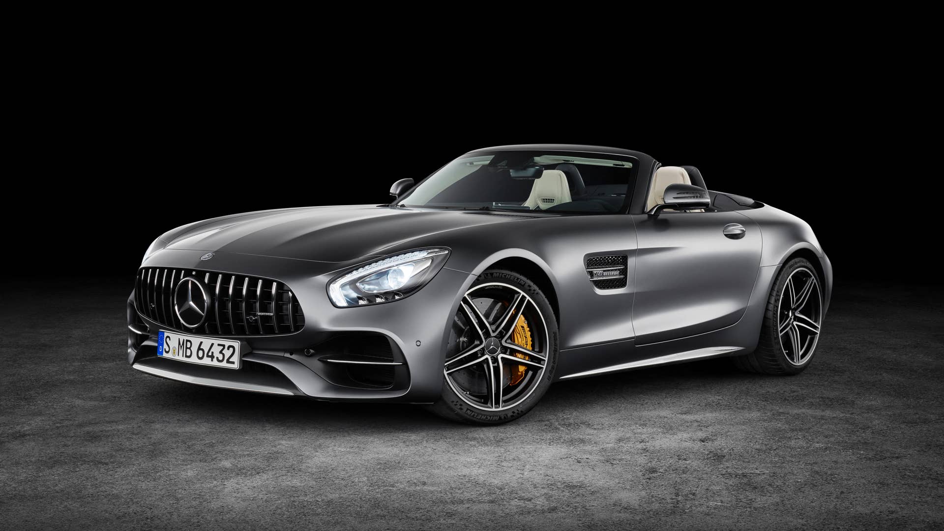 2017 Mercedes-AMG GT C Roadster