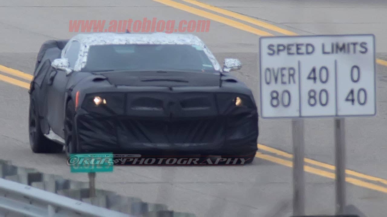 chevy camaro z28 spy shot at speed