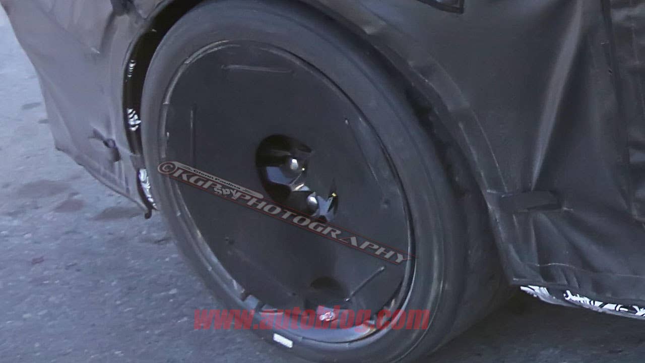 chevy camaro z28 spy shot wheel
