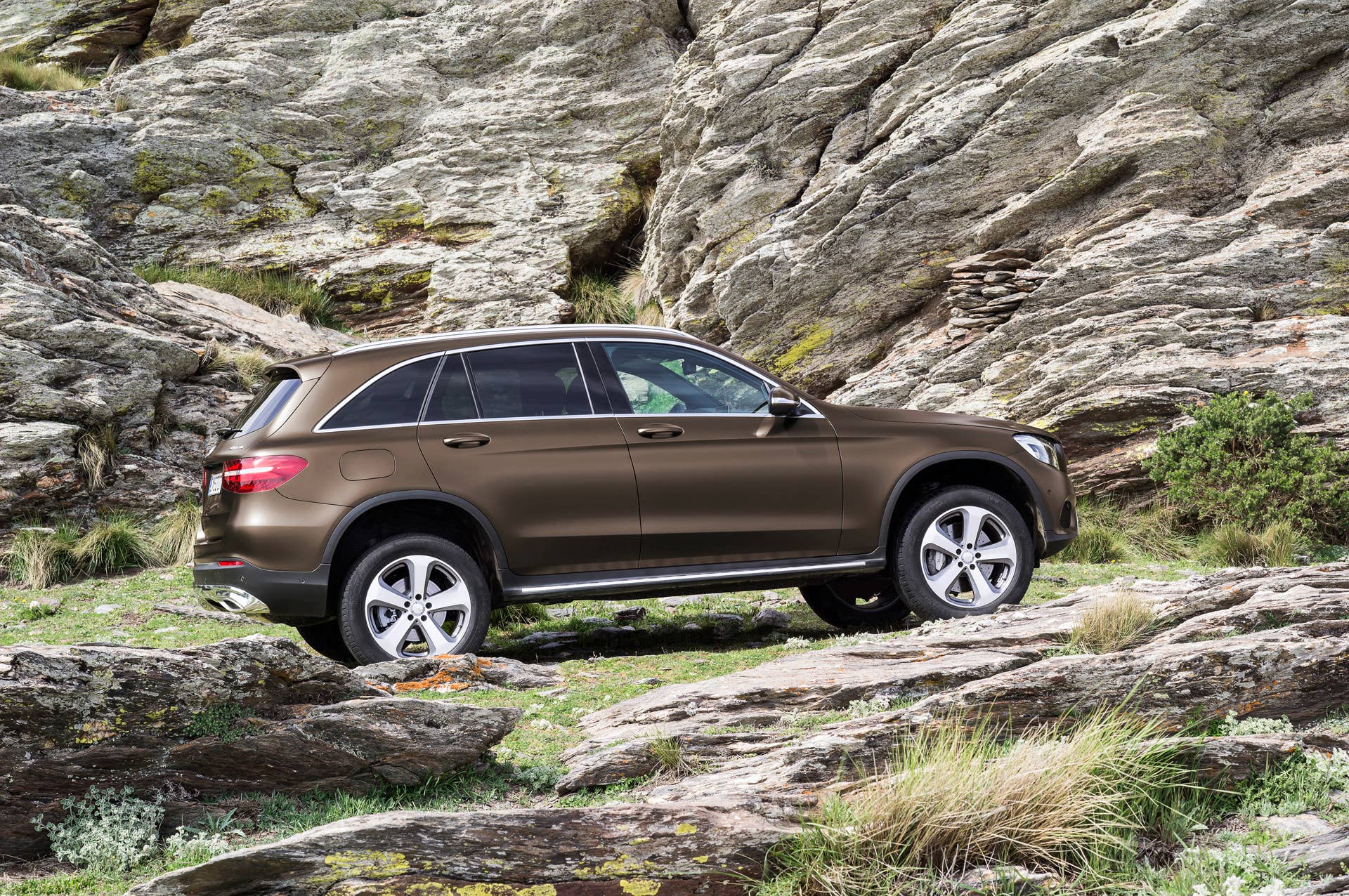 rocks offroad glc mercedes 2016 trail