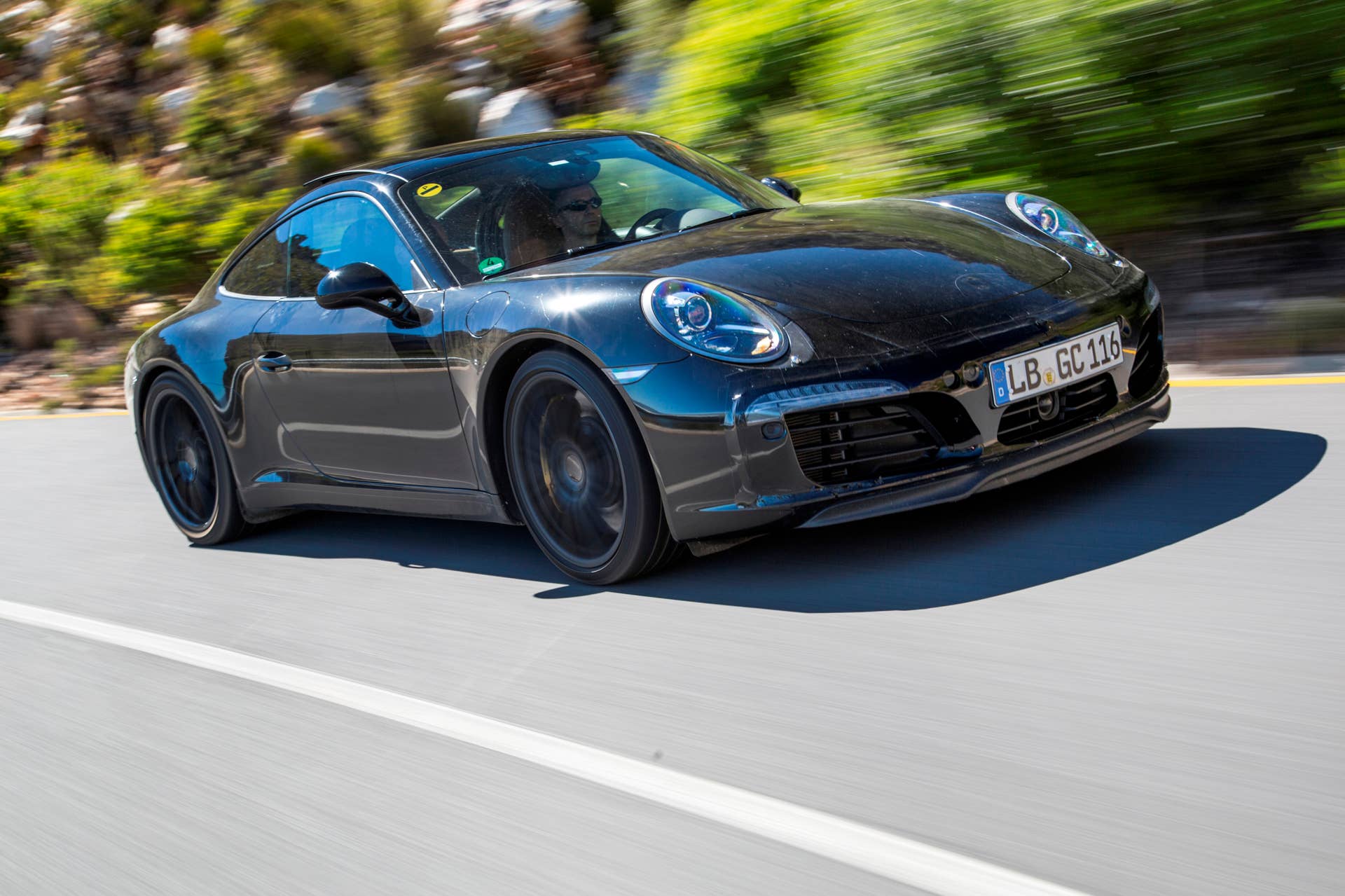 2017 Porsche 911 front 3/4