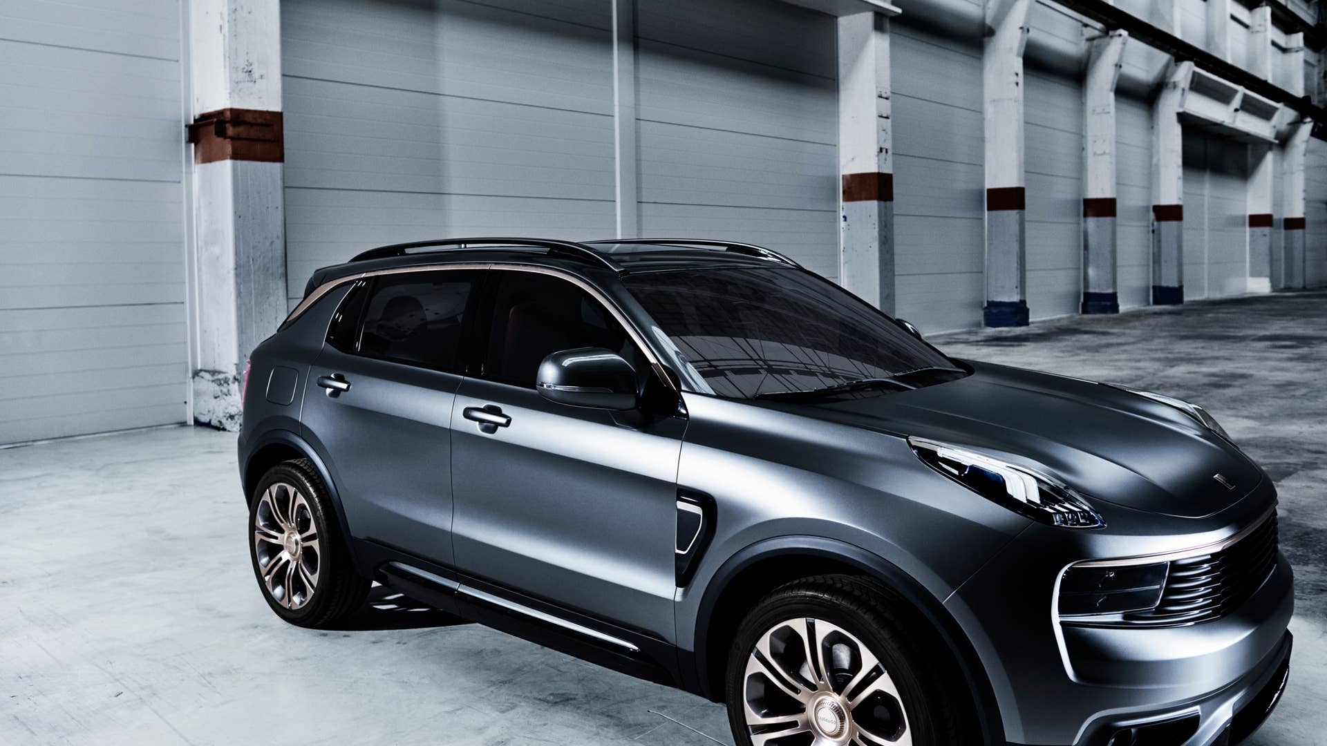 Lynk  &  Co. 01 Front Three Quarter Rexterior