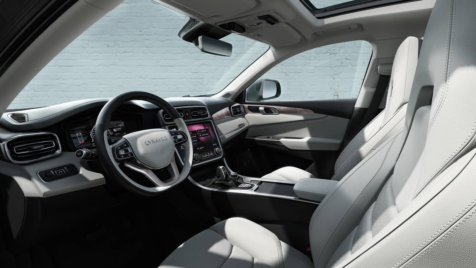Lynk  &  Co. 01 Interior Driver's Seat