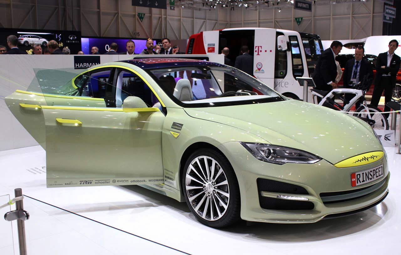 Rinspeed XchangE points the way forward for secure, autonomous EV ...