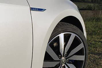 2016 Volkswagen Golf GTE