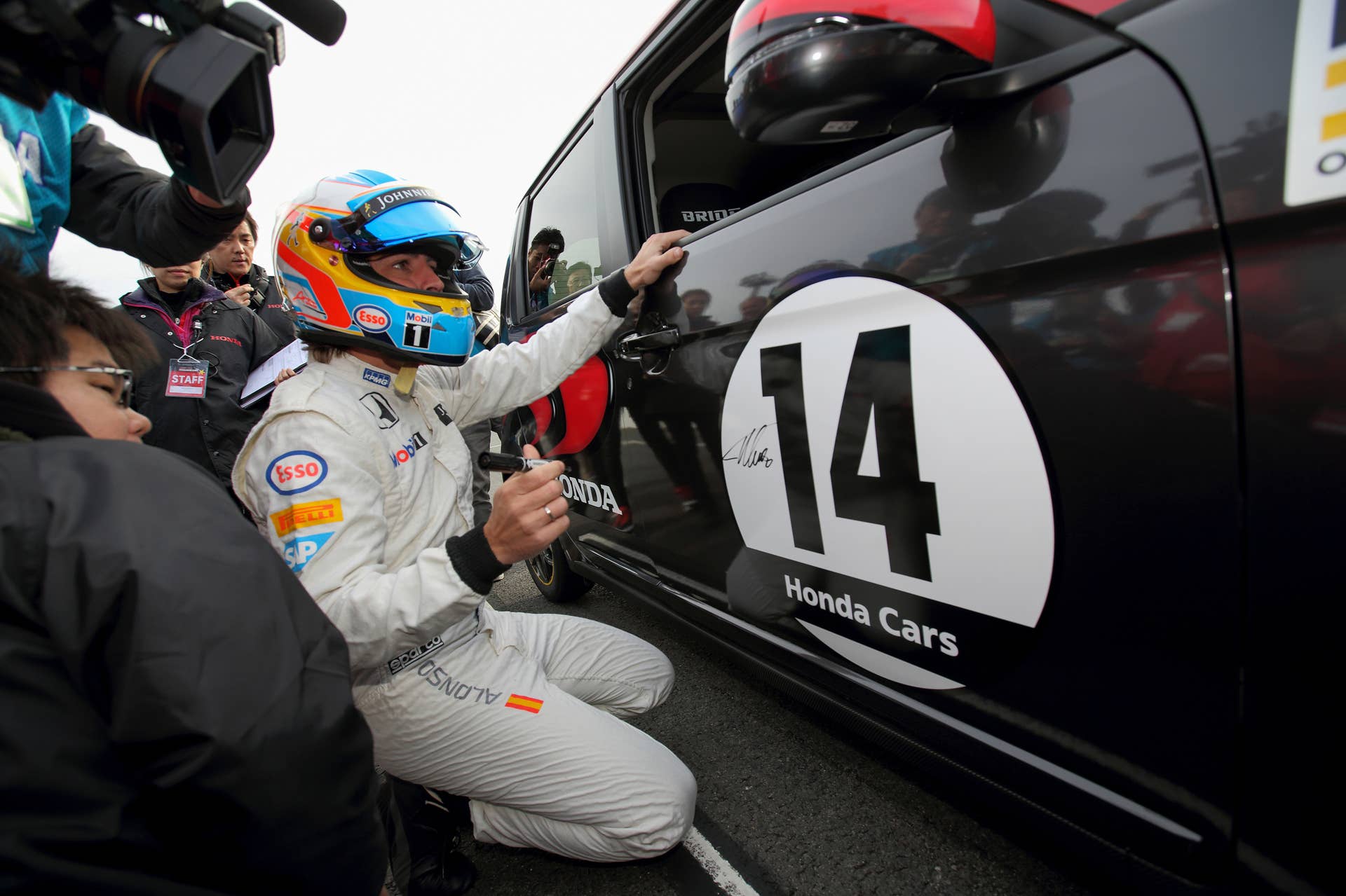 Fernando Alonso Honda N-One