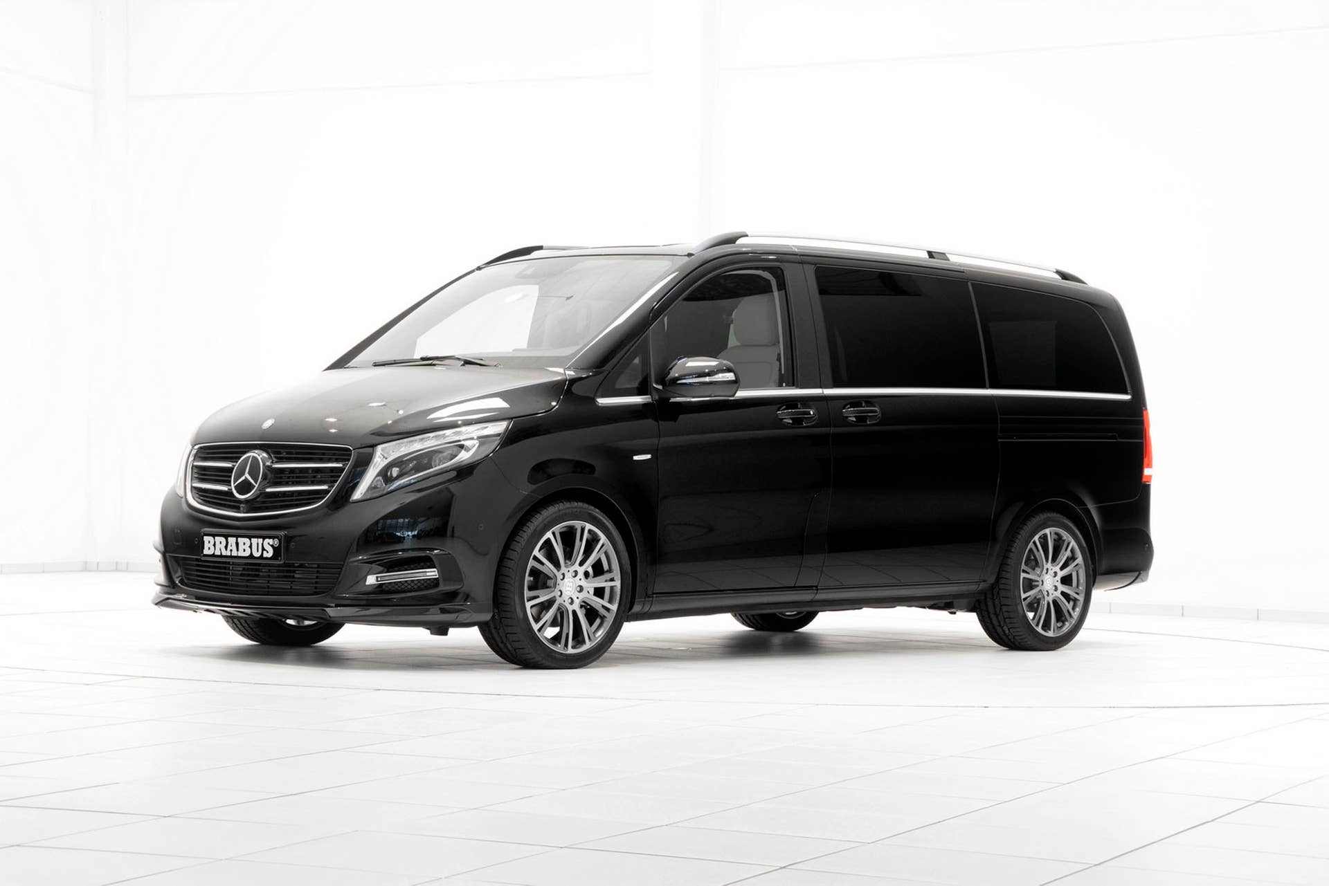 Mercedes-Benz V-Class by Brabus front 3/4