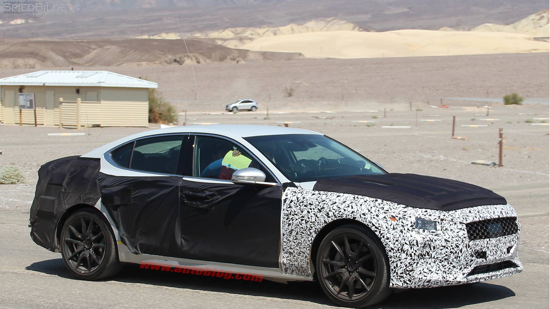 2018 Genesis G70