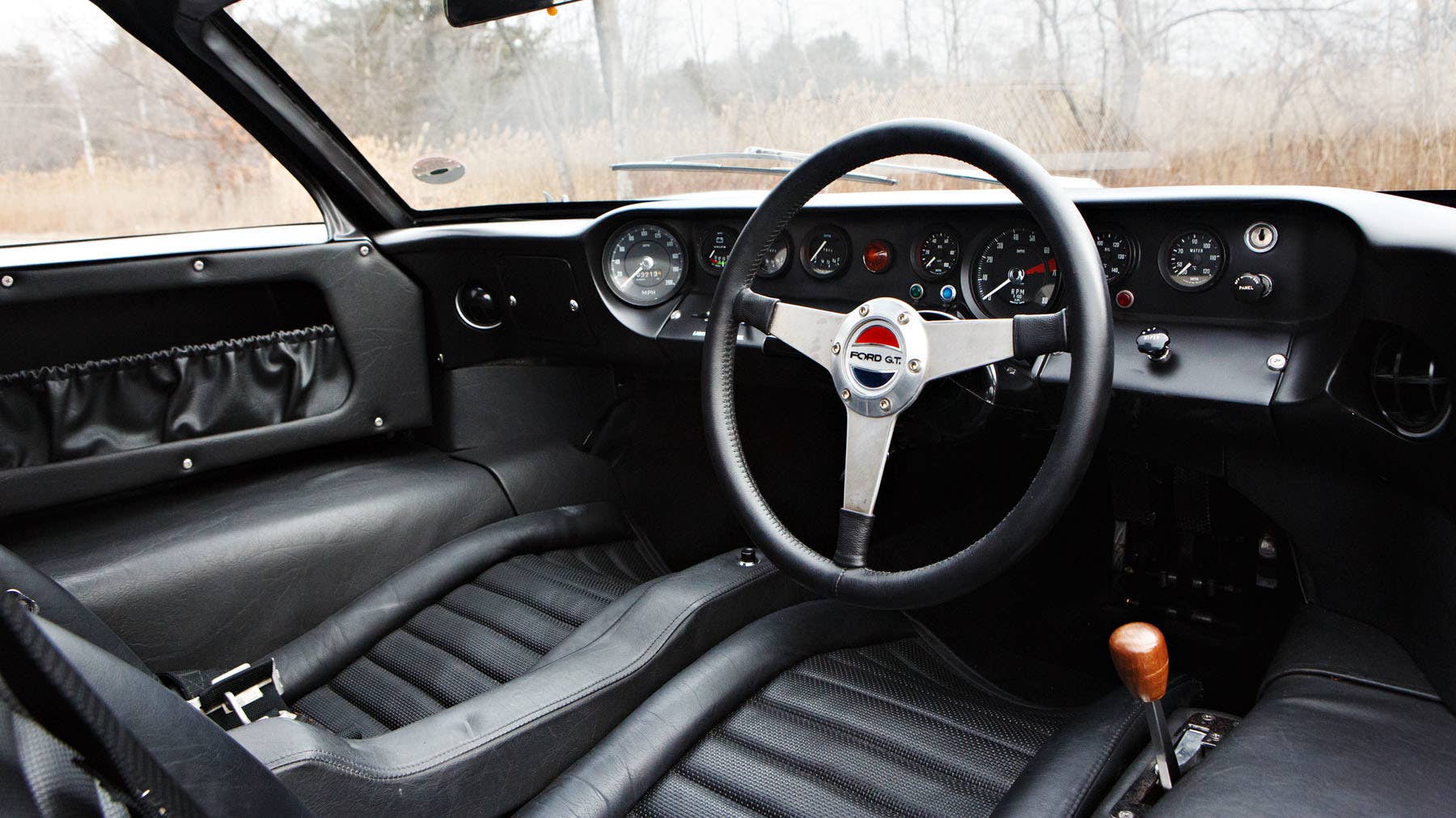 1966 ford gt40 interior