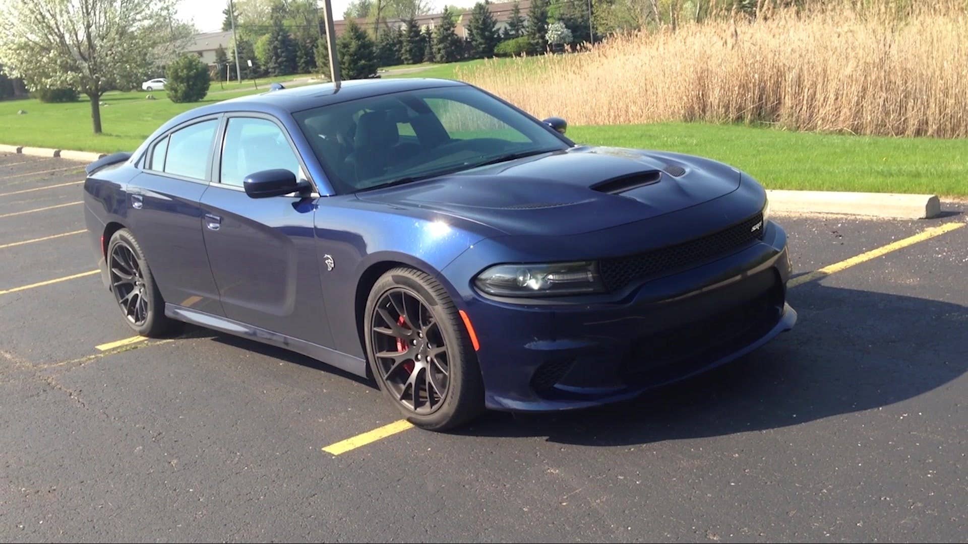 2015 dodge charger srt hellcat