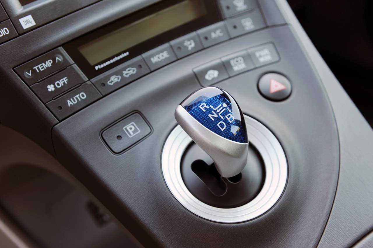 2011 Toyota Prius gear selector