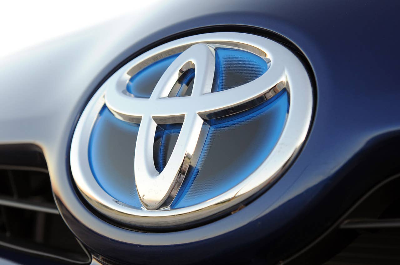 2011 Toyota Prius logo