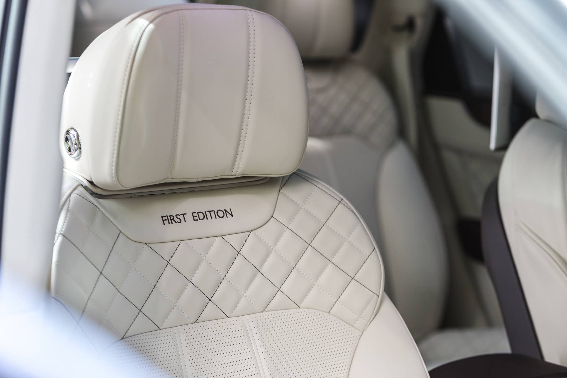 Bentley Bentayga First Edition seat