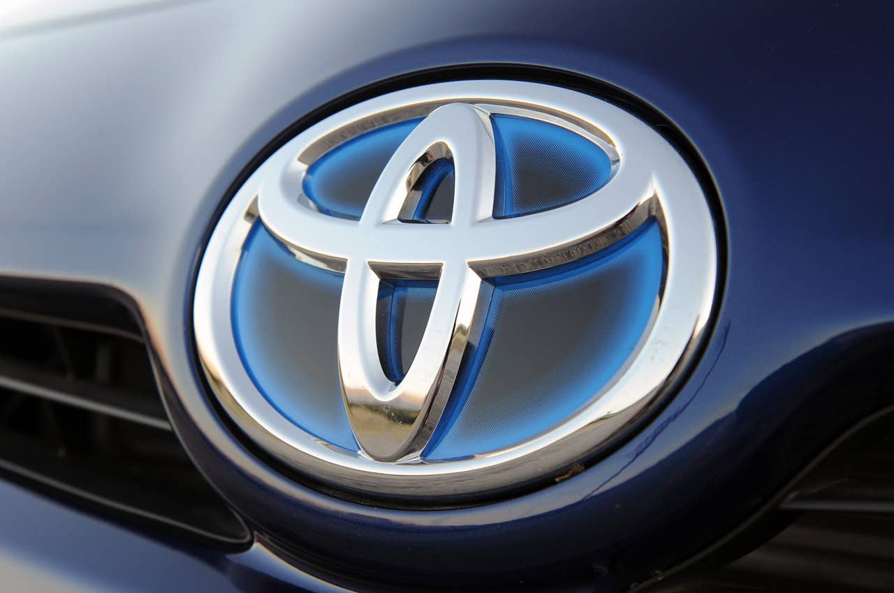 2011 Toyota Prius logo